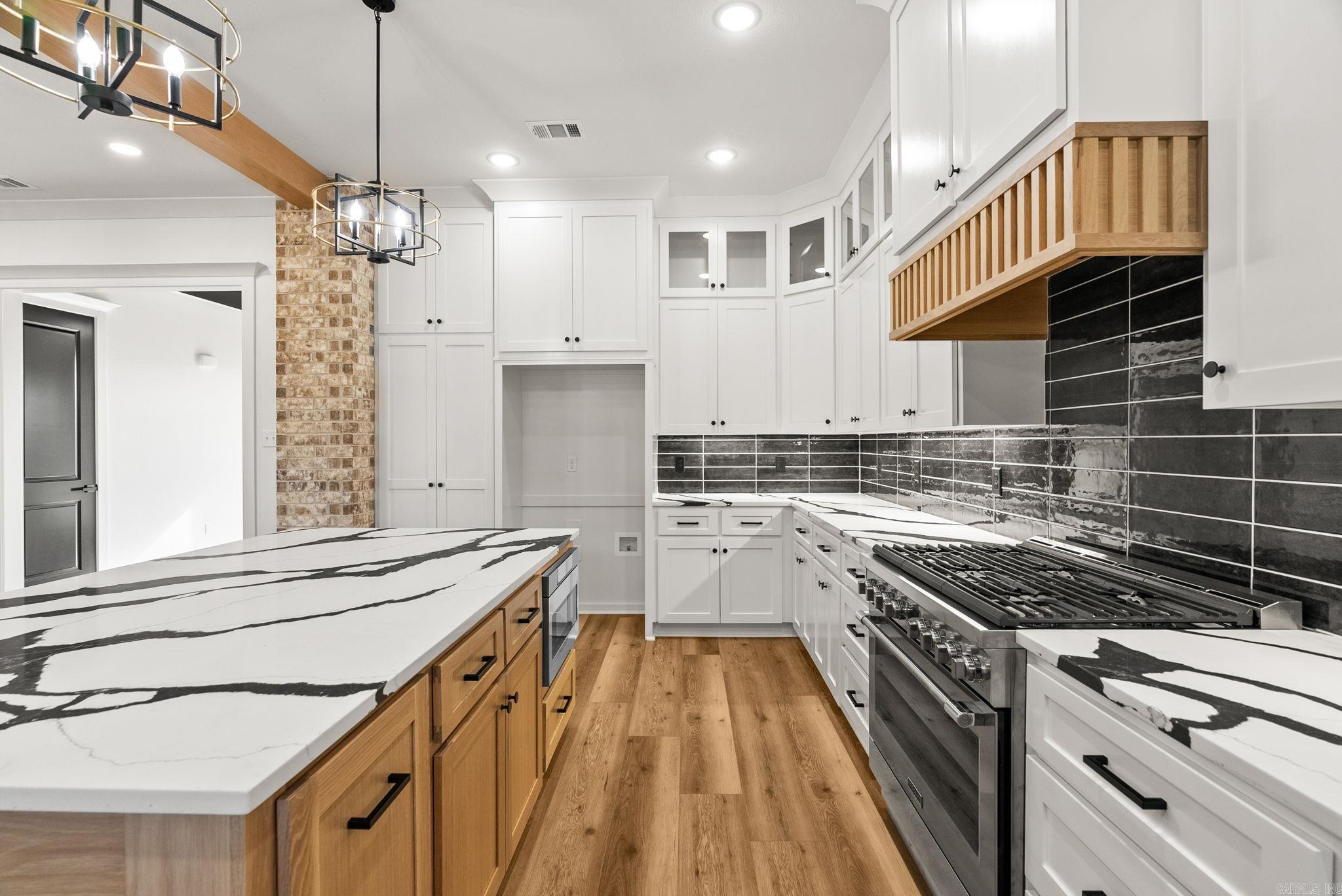 WINDRIDGE ESTATES PHASE 1 - Residential