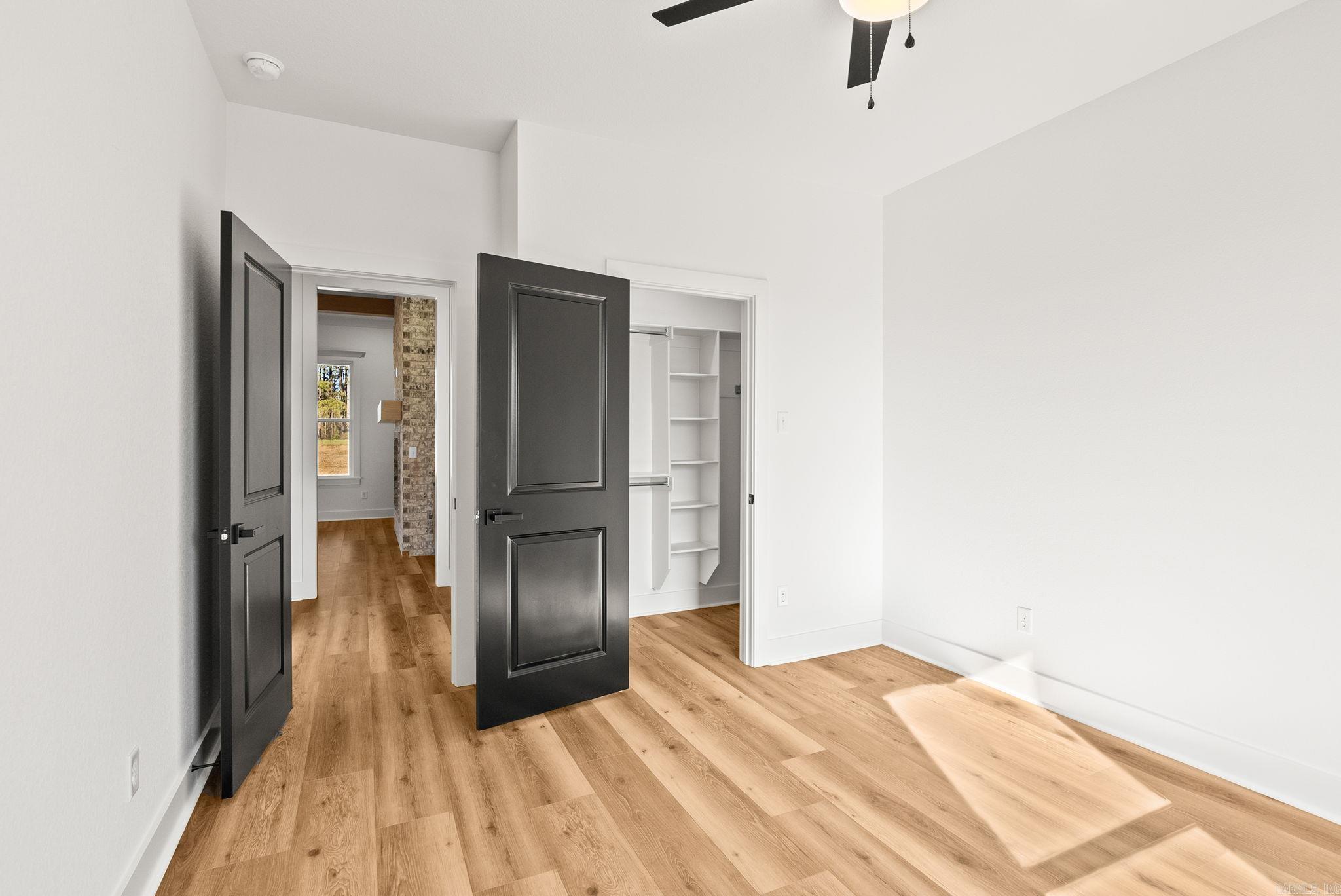WINDRIDGE ESTATES PHASE 1 - Residential