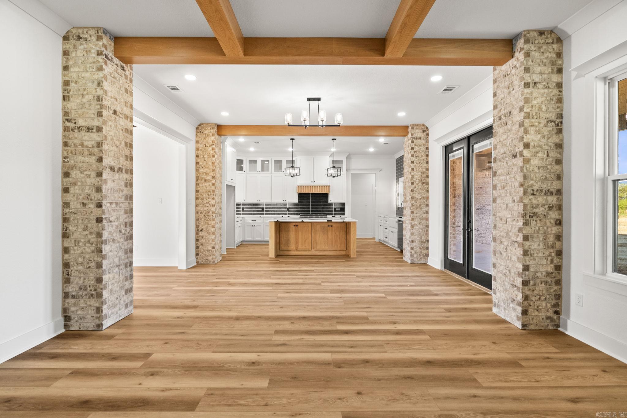 WINDRIDGE ESTATES PHASE 1 - Residential