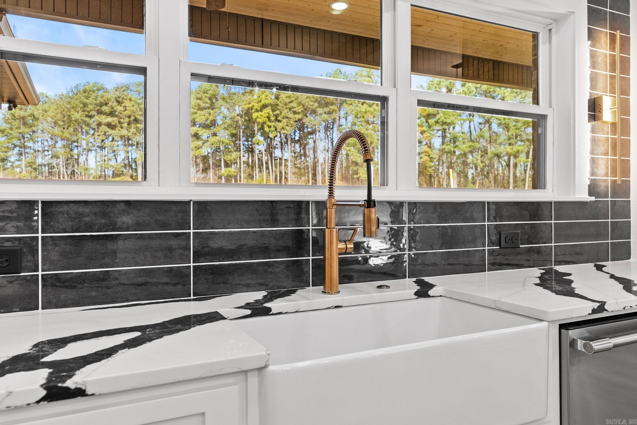 WINDRIDGE ESTATES PHASE 1 - Residential