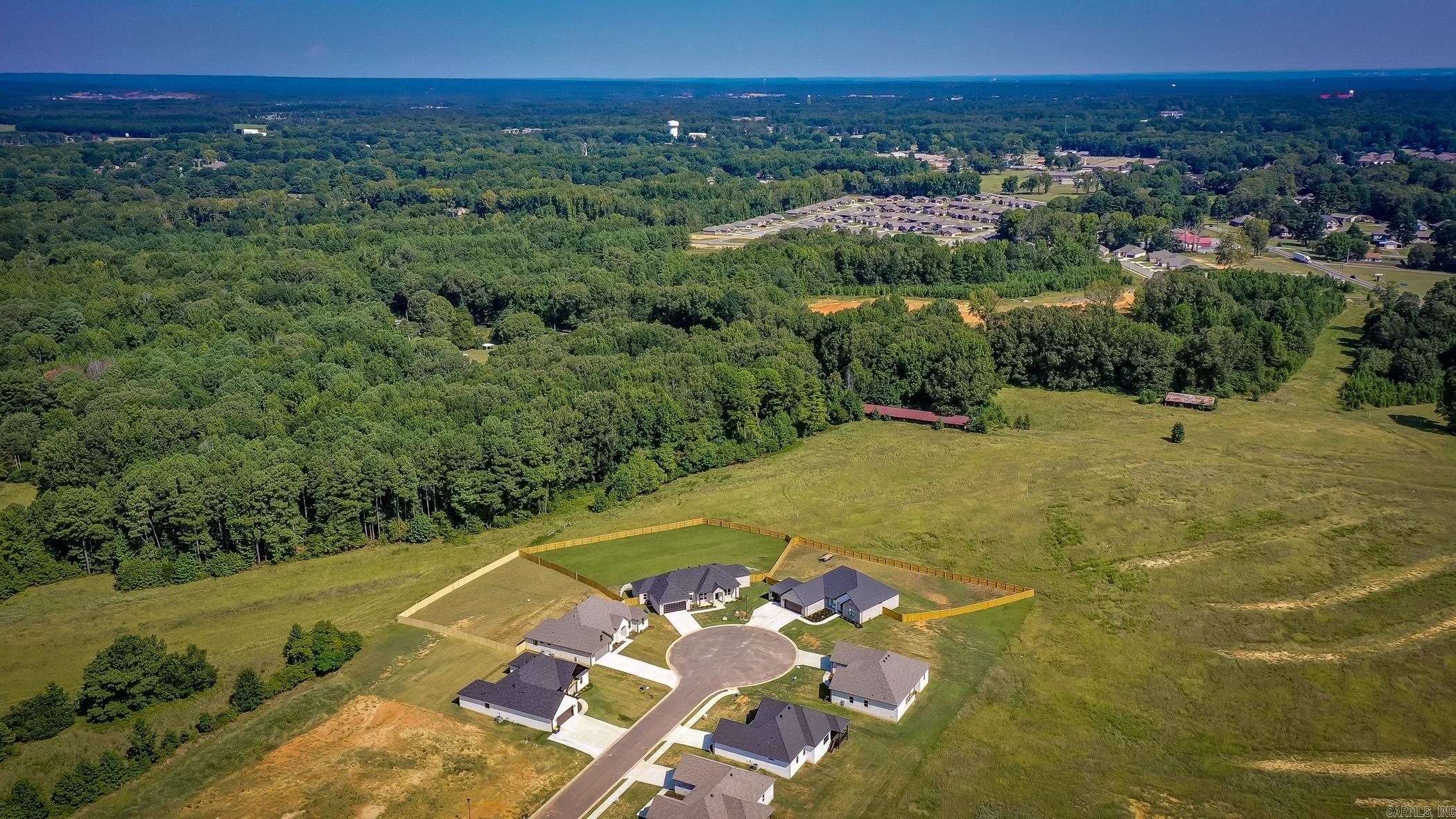 WINDRIDGE ESTATES PHASE 1 - Residential