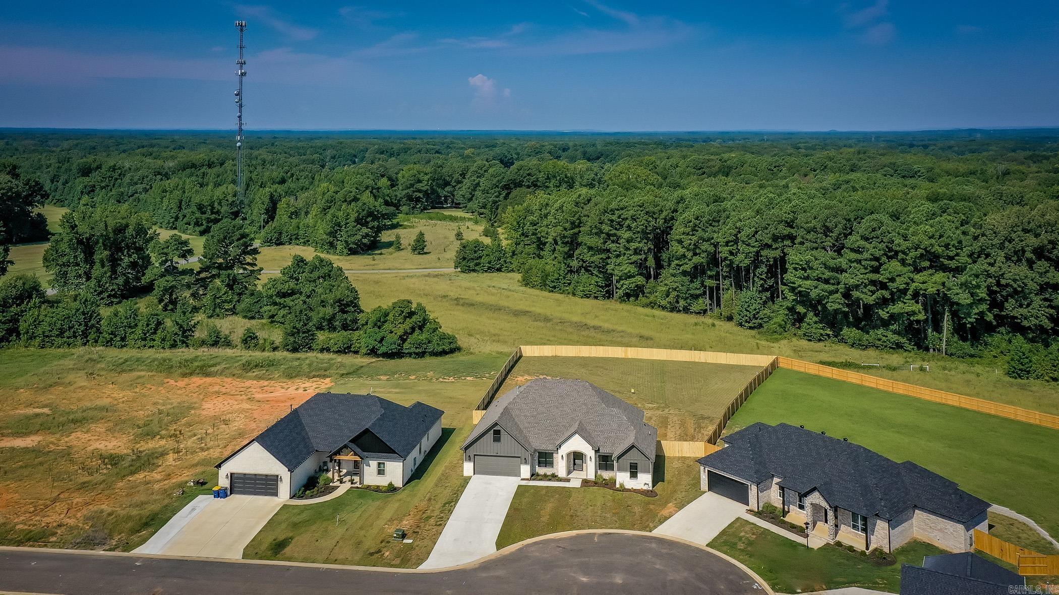 WINDRIDGE ESTATES PHASE 1 - Residential