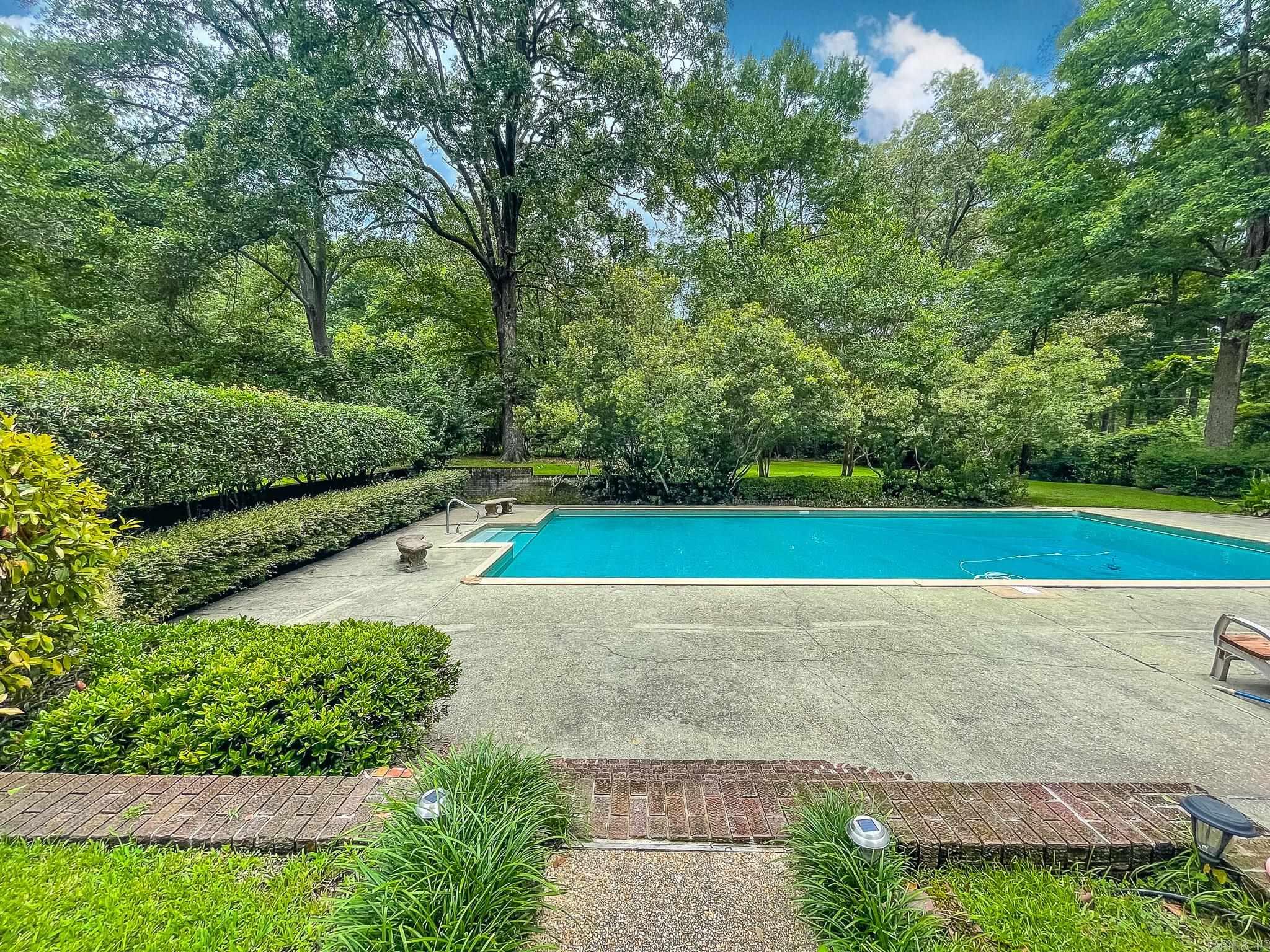 Mellors 4th - Residential