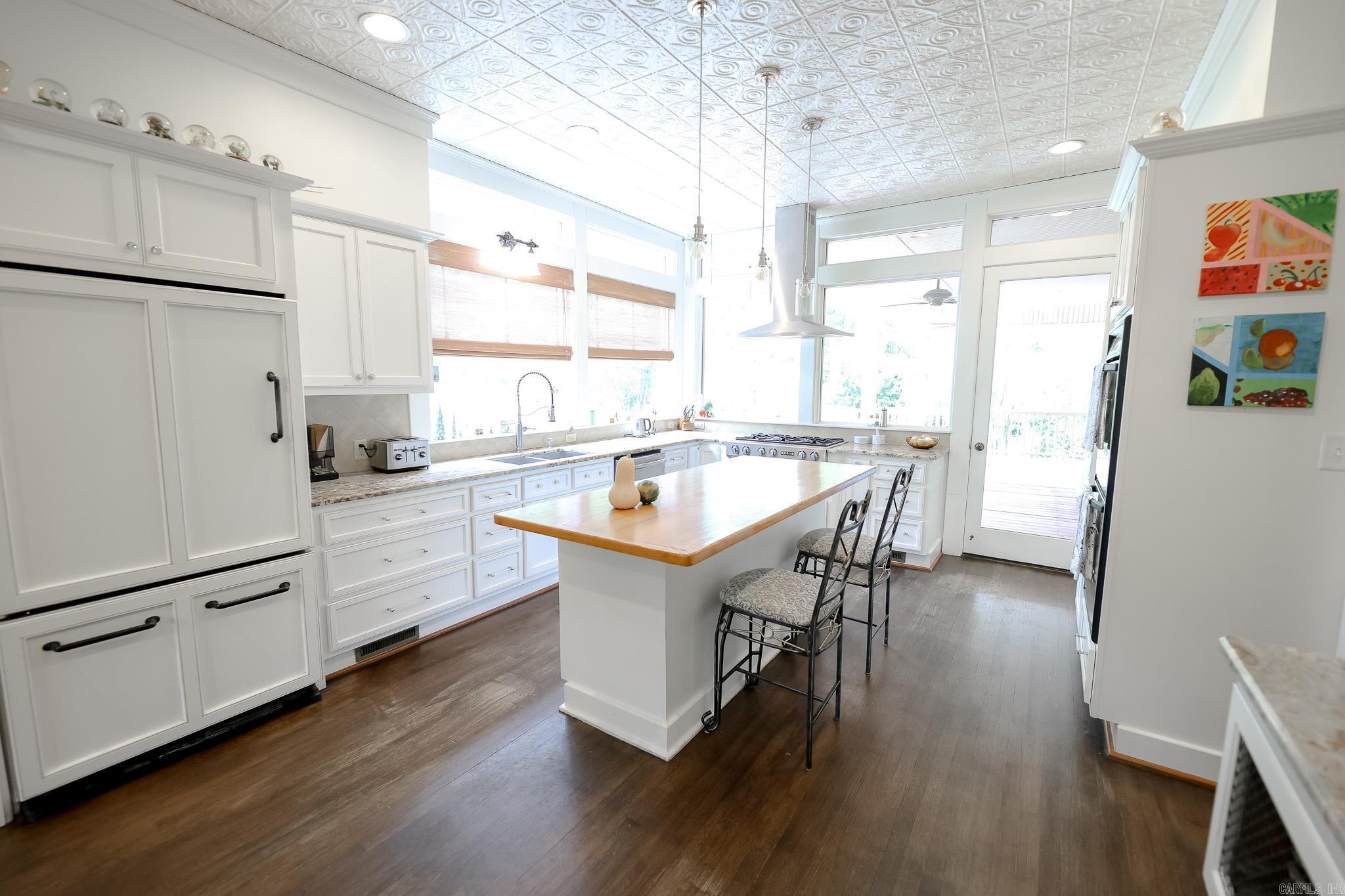 Mellors 4th - Residential