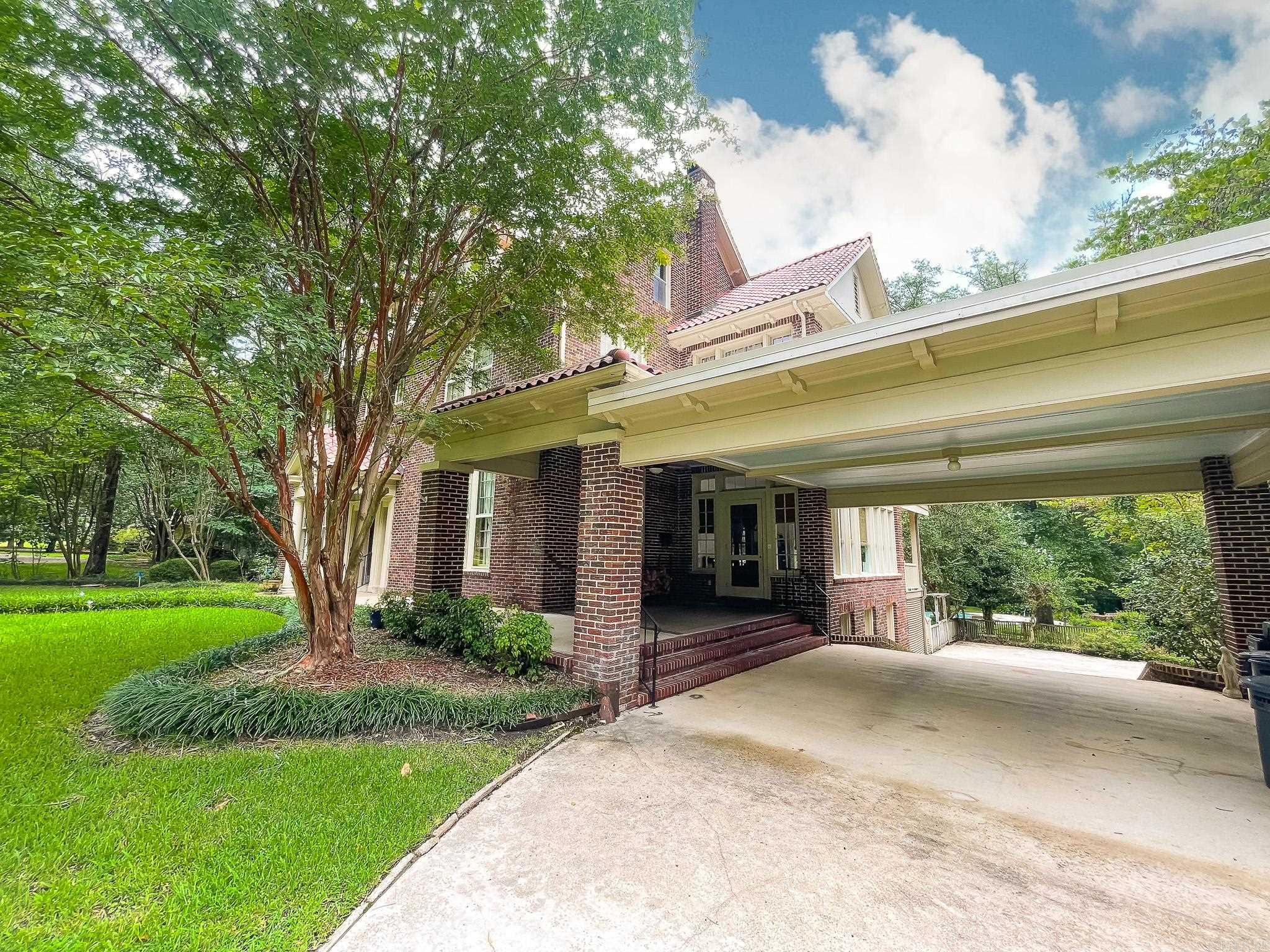 Mellors 4th - Residential