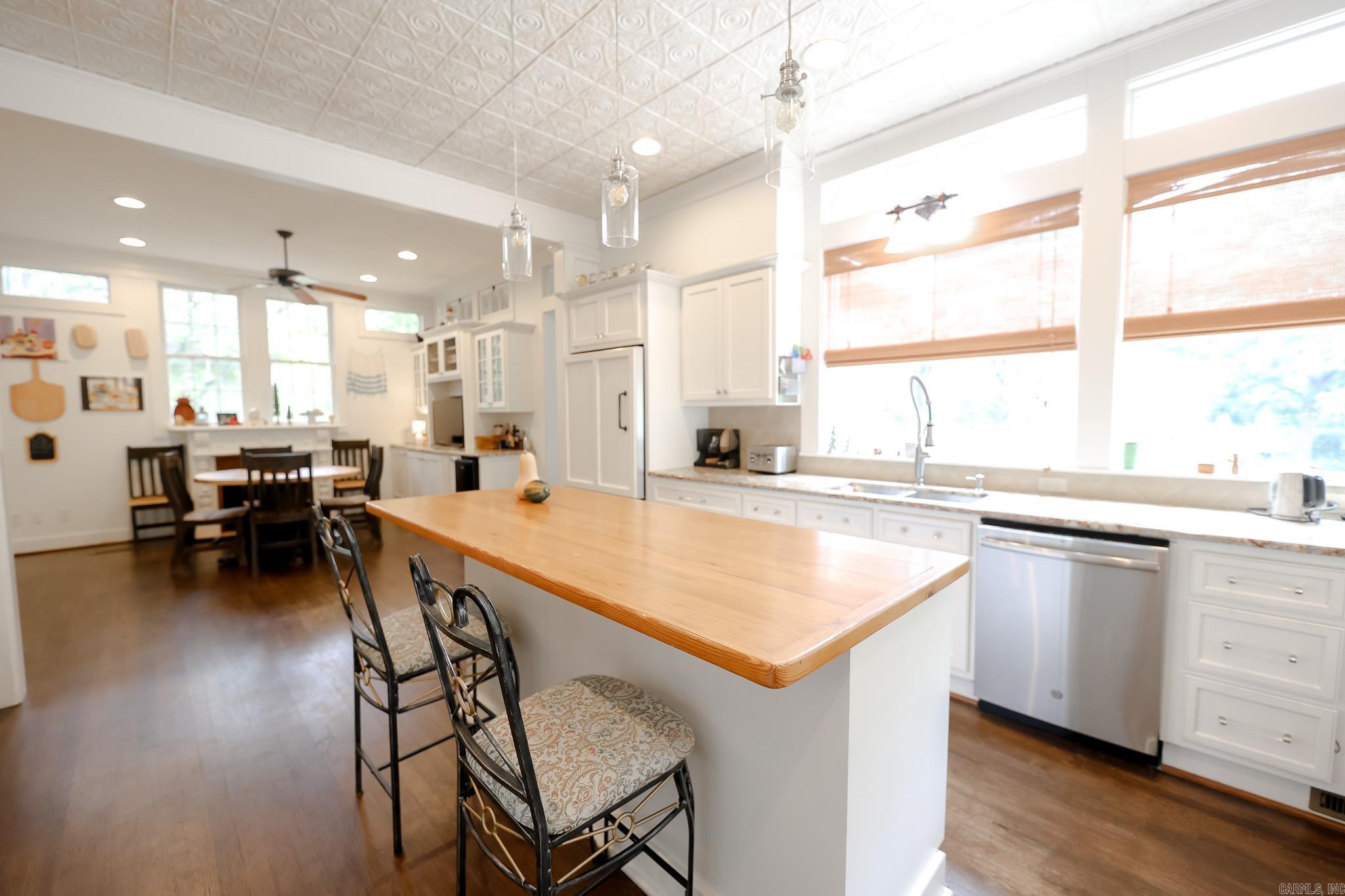 Mellors 4th - Residential