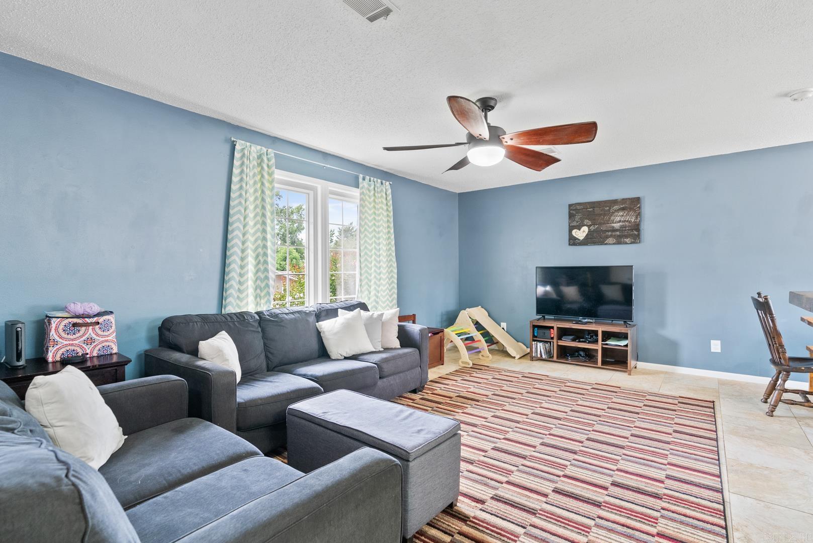 NORTH HILLS MANOR - Residential