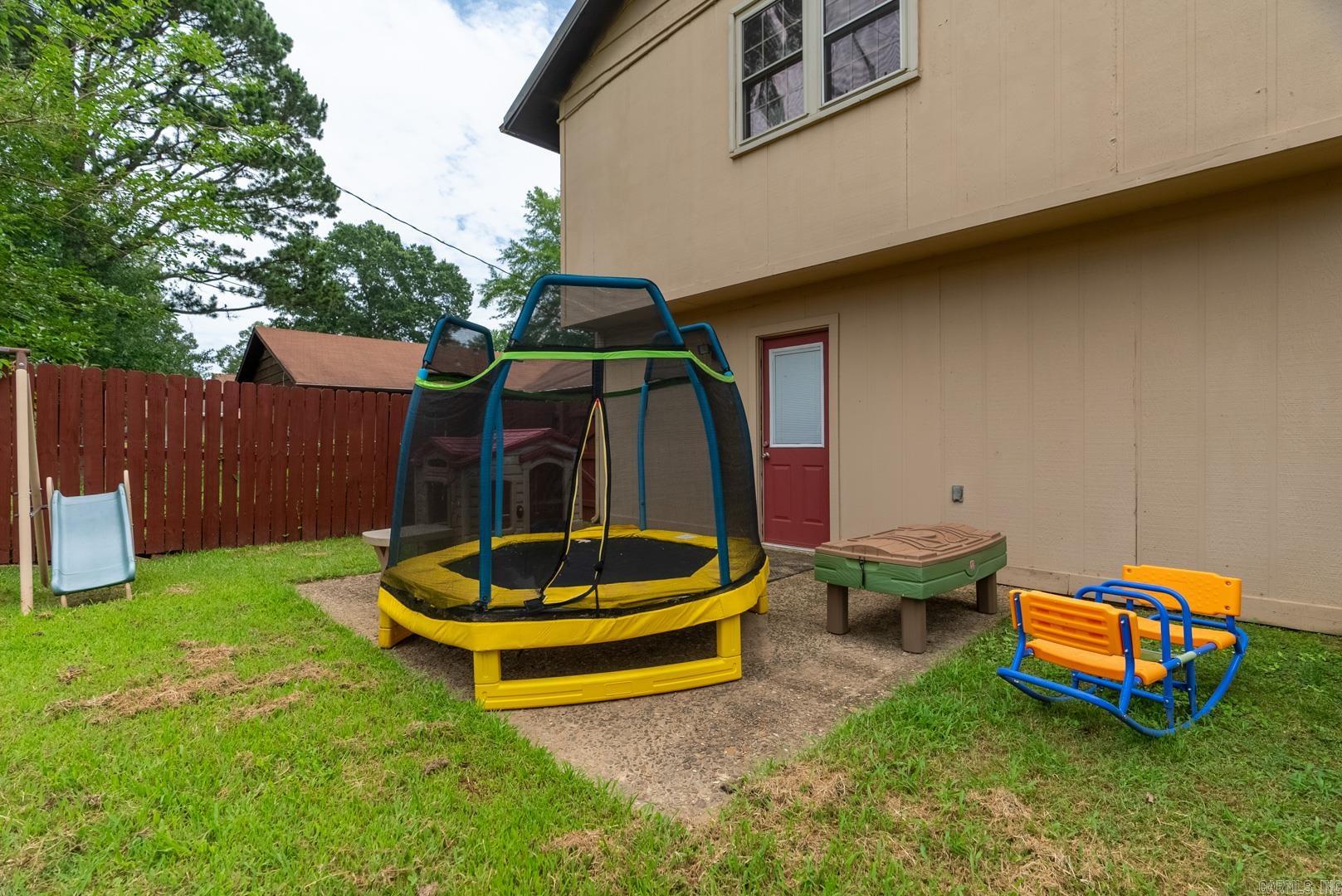 NORTH HILLS MANOR - Residential