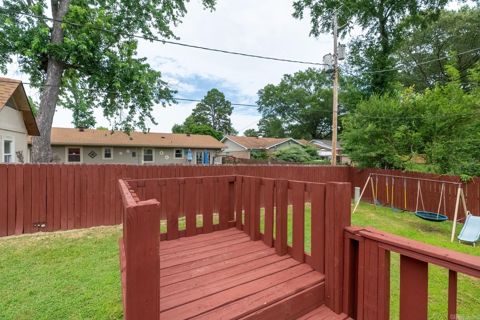 NORTH HILLS MANOR - Residential