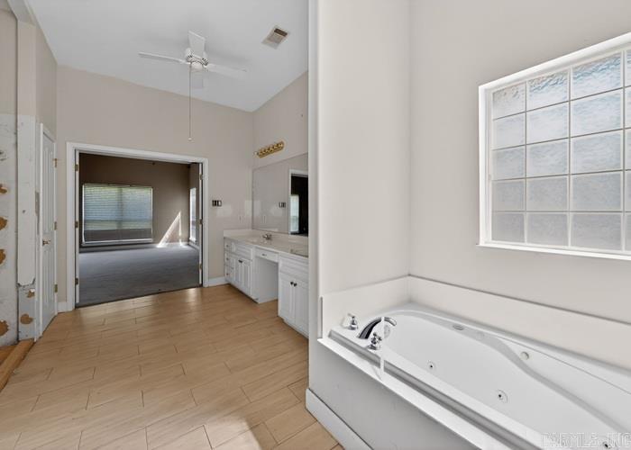 OVERBROOK - Residential