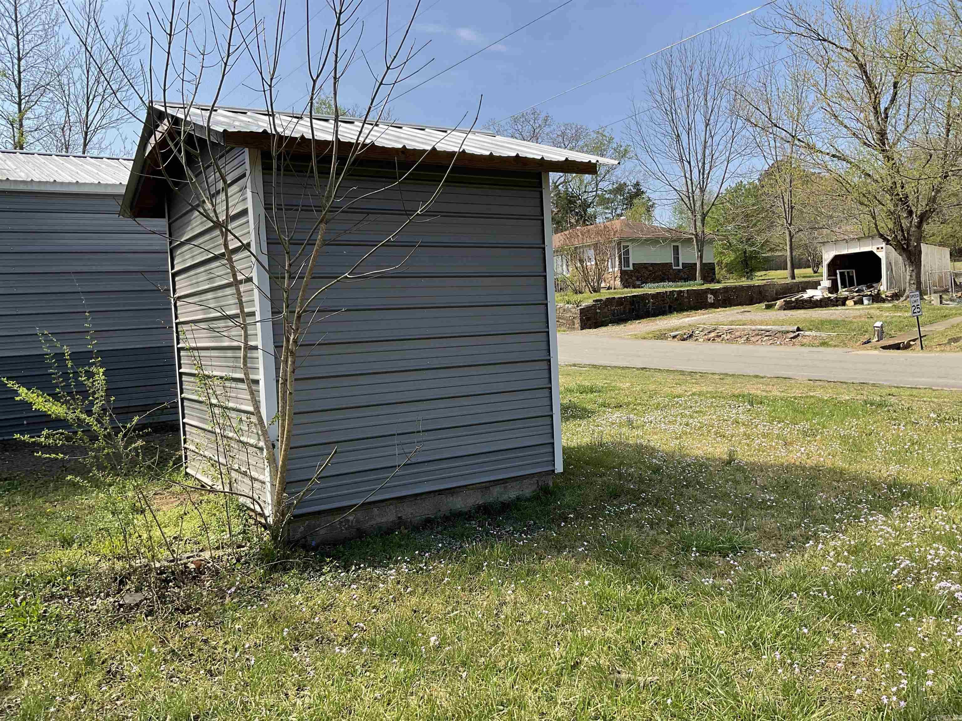 CLINTON ORIGINAL - Residential