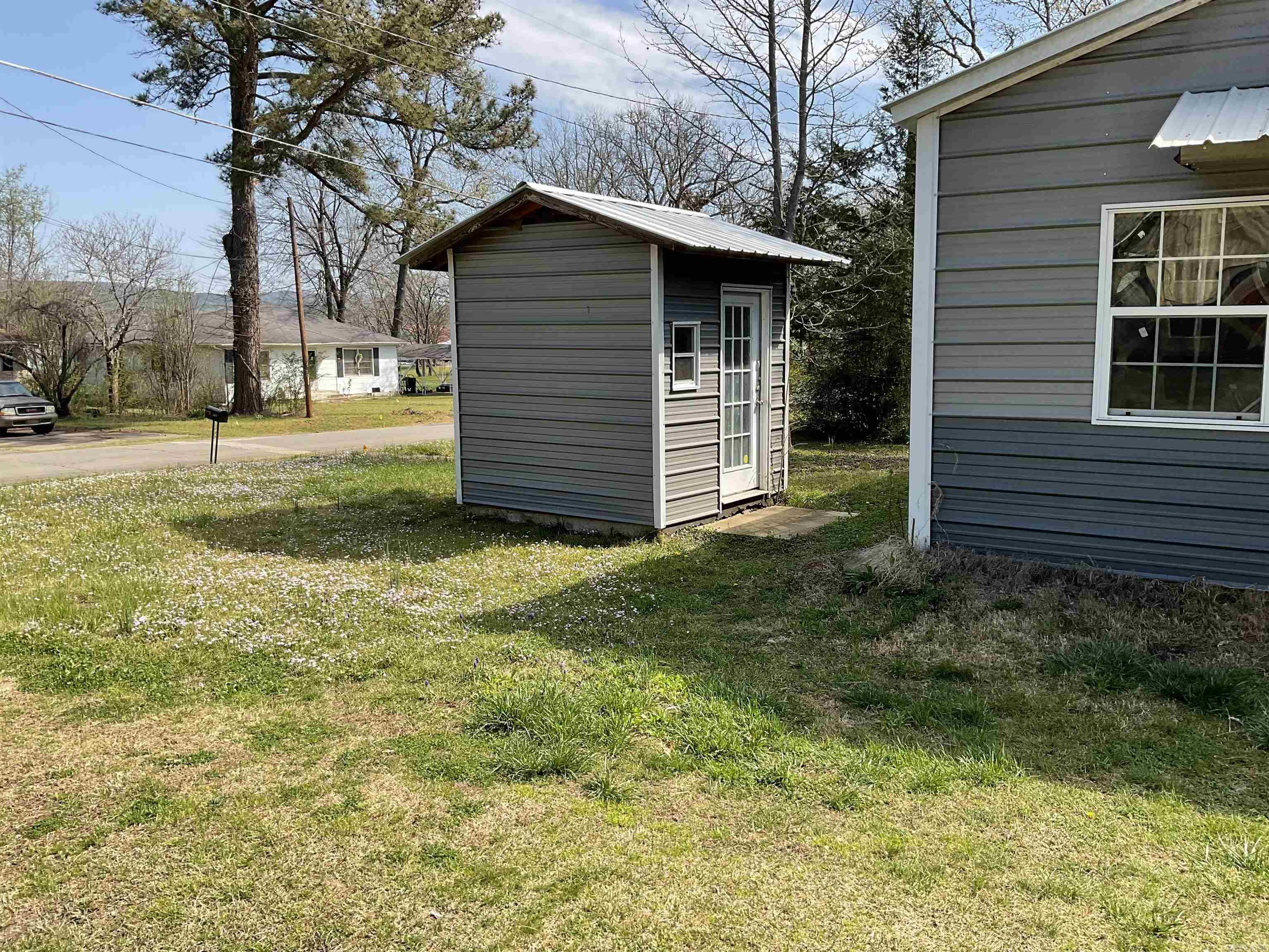 CLINTON ORIGINAL - Residential
