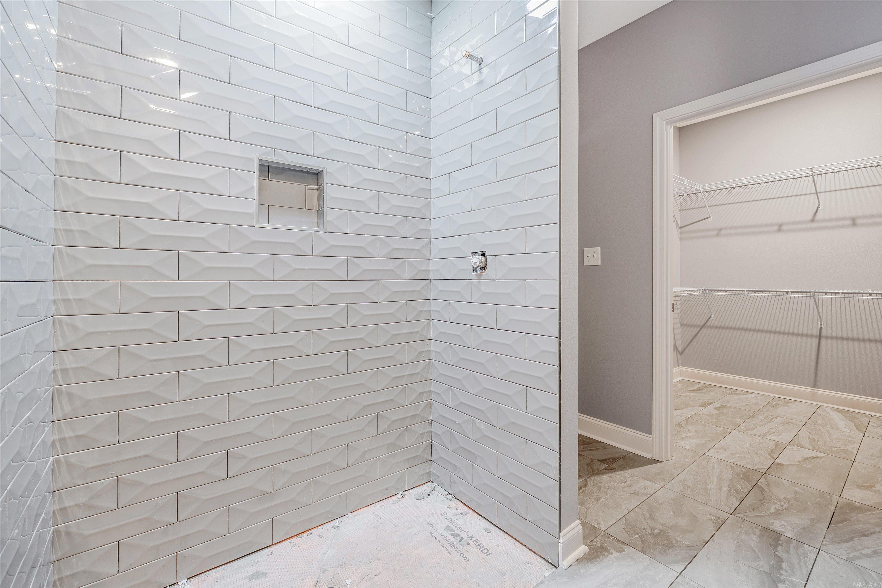 BROWN ADD TO JACK - Residential