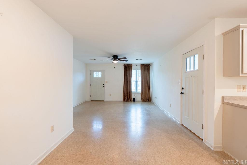 SUMMERBROOKE - Residential