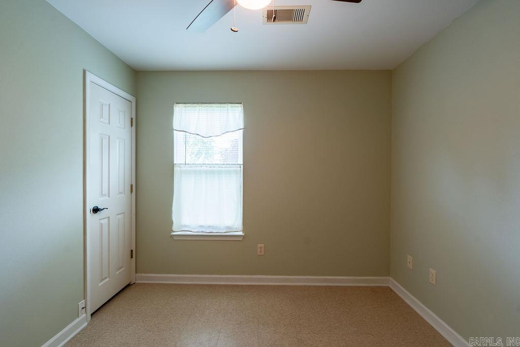 SUMMERBROOKE - Residential