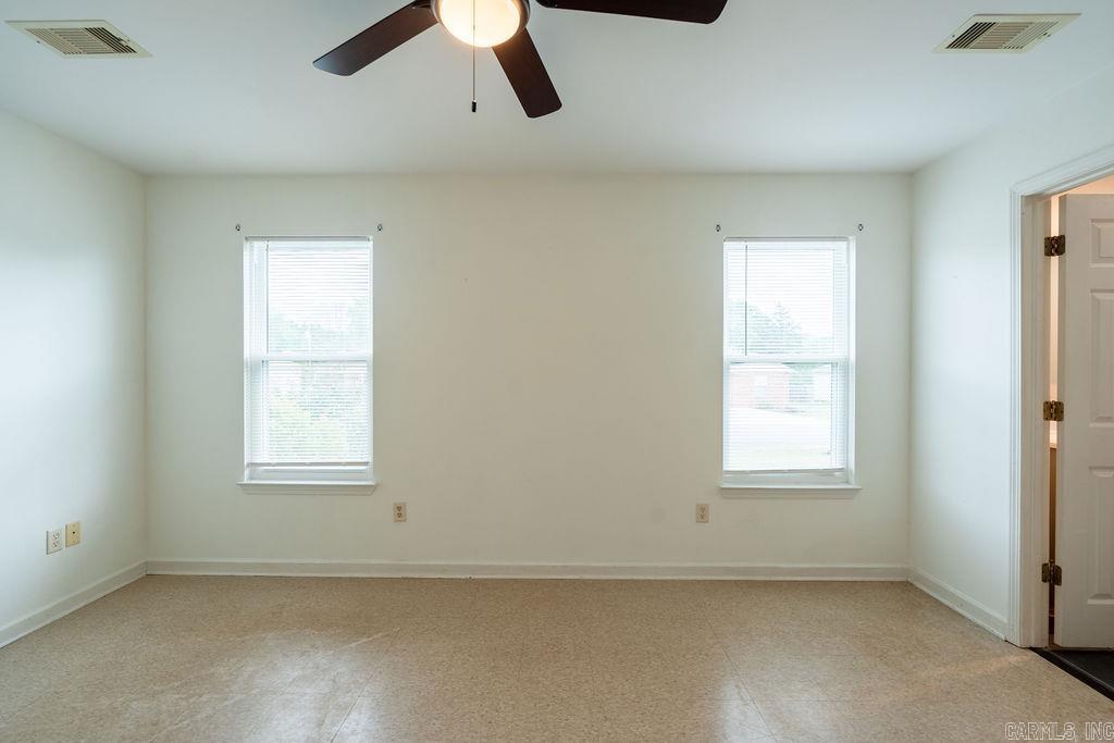 SUMMERBROOKE - Residential