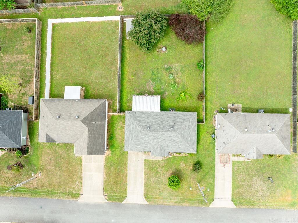 SUMMERBROOKE - Residential