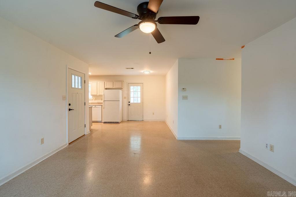 SUMMERBROOKE - Residential