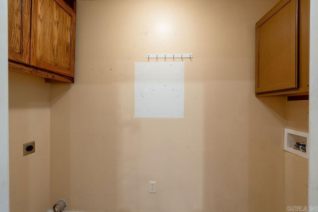 SUMMERBROOKE - Residential