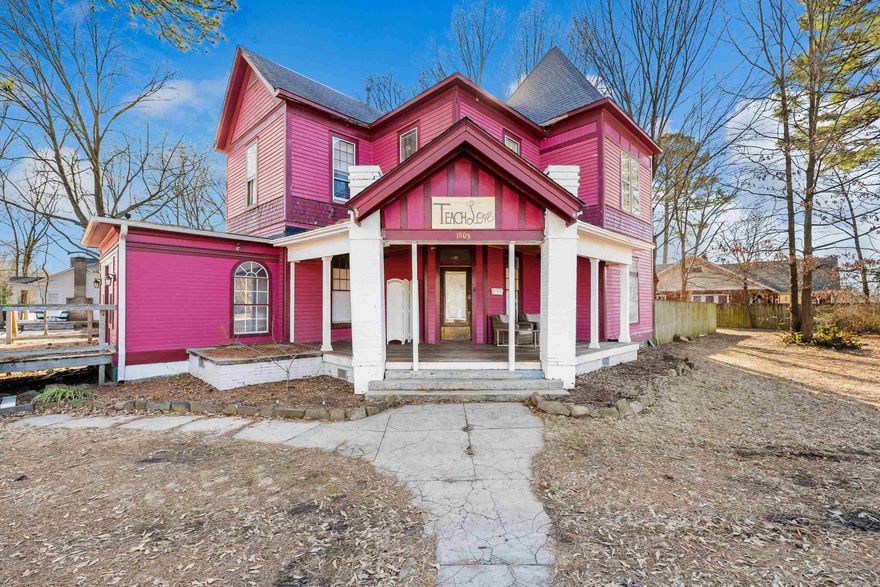 Welcome to 1605 Robinson Avenue, a historic gem in the heart of Conway, Arkansas. Built in 1917, this 4-bedroom, 2-bathroom home is brimming with potential, offering a rare opportunity to restore and personalize a piece of history. With its timeless details, including wood floors, high ceilings, and a gorgeous sun-room, this home invites you to bring your vision to life and make it your own.  Though some love will be needed, the home’s classic charm is evident, and it features a multiple sitting areas, a formal dining area, and a generously sized kitchen. The layout provides ample space for creativity and transformation, making it perfect for those seeking a project to restore this beauty to its former glory. The property sits on a large lot with a charming front porch and a backyard that offers room for leisure and landscaping opportunities.  Whether you're an investor or a homeowner ready to take on a restoration project, 1605 Robinson Avenue offers endless possibilities. Don’t miss out on the chance to own this historic treasure—schedule your showing today! *Showings start Sunday, March 2nd. Being sold as is.