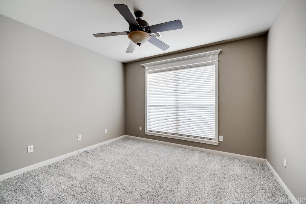 BENTLEY COURT - Residential