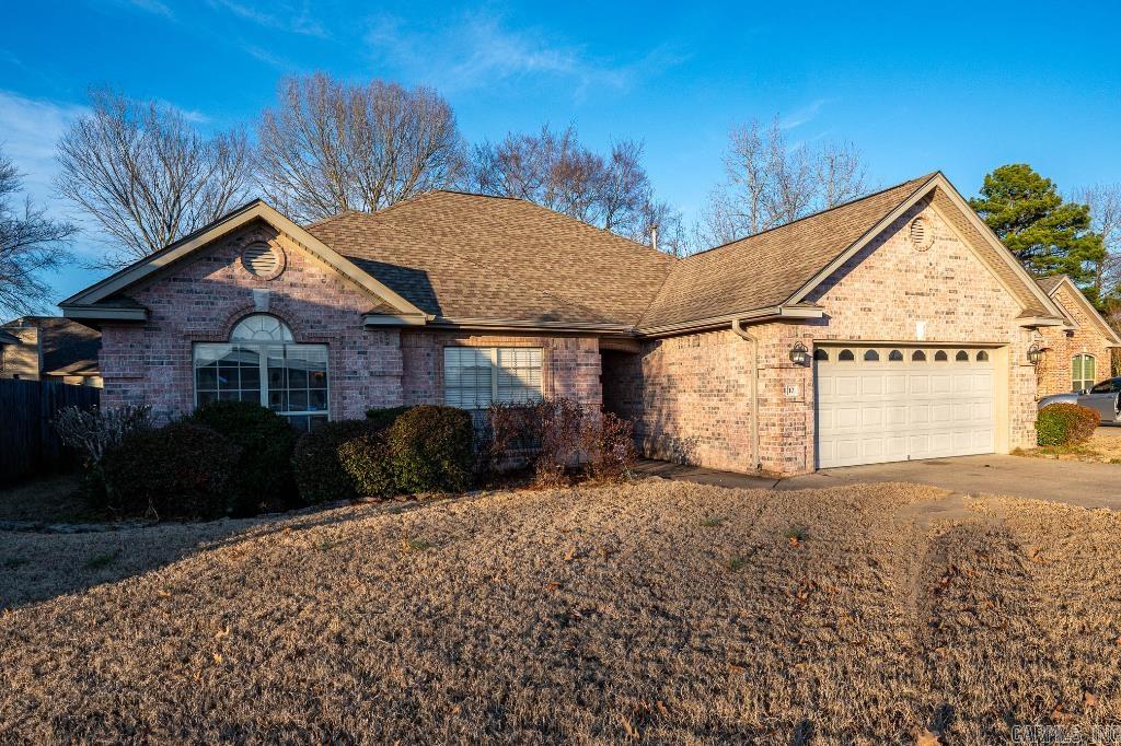 BENTLEY COURT - Residential