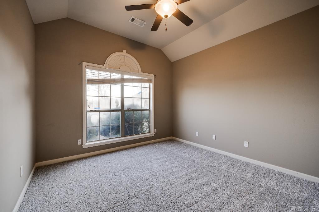 BENTLEY COURT - Residential