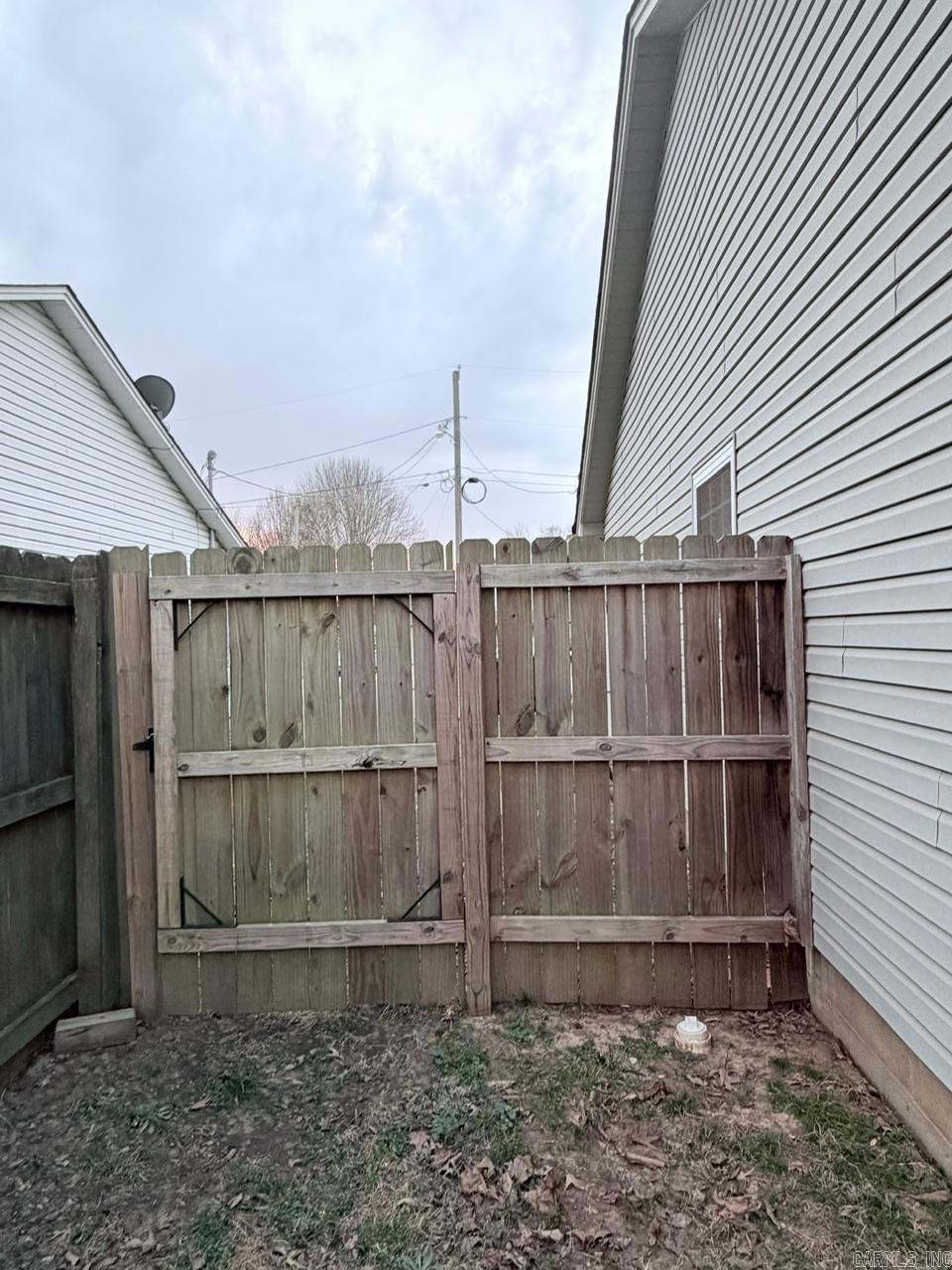 JORDAN ACRES - Residential