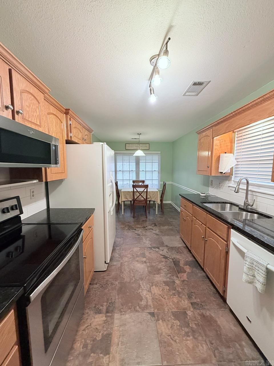 JORDAN ACRES - Residential