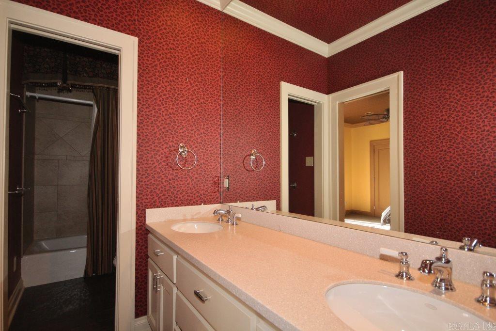 Newton - Residential