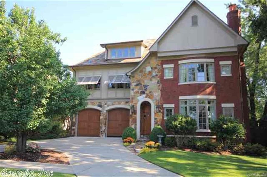 Spectacular Heights home.  Impeccable quality newer construction with every possible amenity.  Superior craftsmanship and attention to every detail is evident in this phenomenal home.  Open floor plan with beautiful entry.  Sensational gourmet kitchen with top of the line appliances and slab granite.  Vaulted ceiling in Family room with amazing stone fireplace.  Luxurious master suite on the main level.  Three large guest bedrooms with huge game room or upstairs den.  Outstanding home office on upper level.