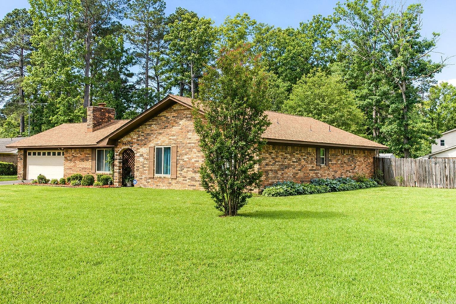 PINEWOOD S/D REP TRACTS A & B - Residential