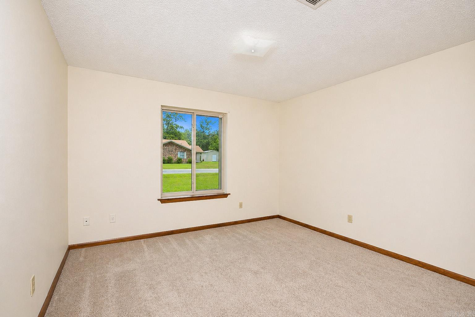 PINEWOOD S/D REP TRACTS A & B - Residential