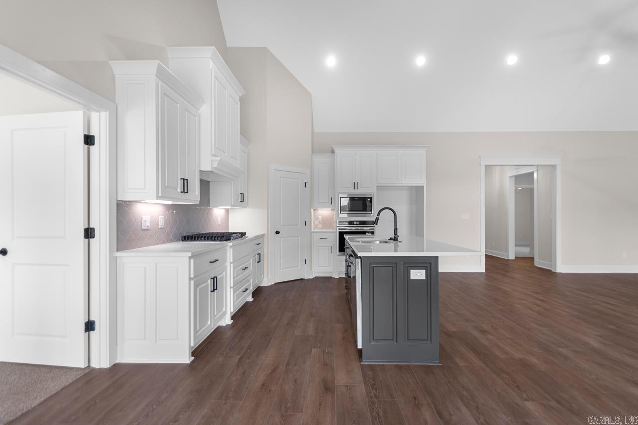 ROMAN HEIGHTS SUBDIVISION - Residential