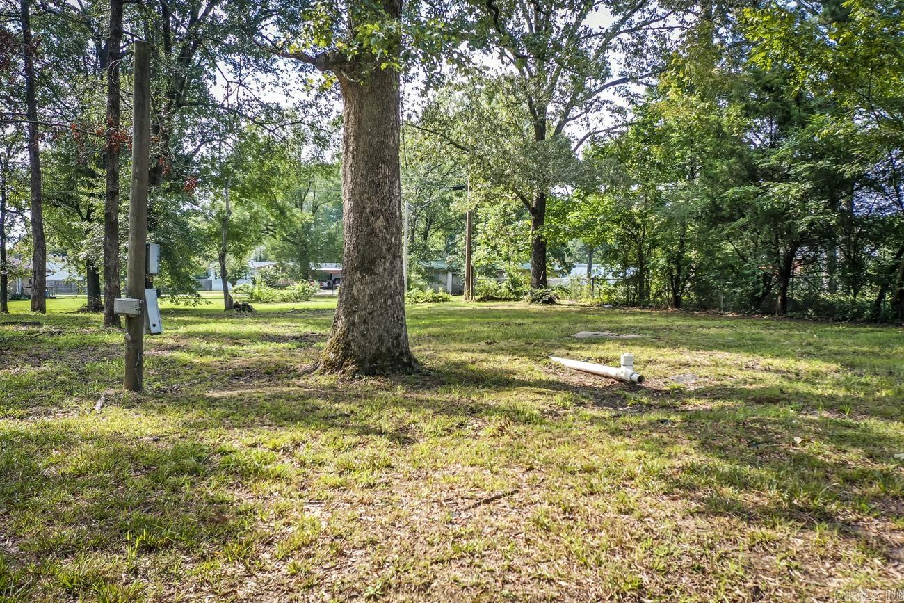 Sherwood Park - Land