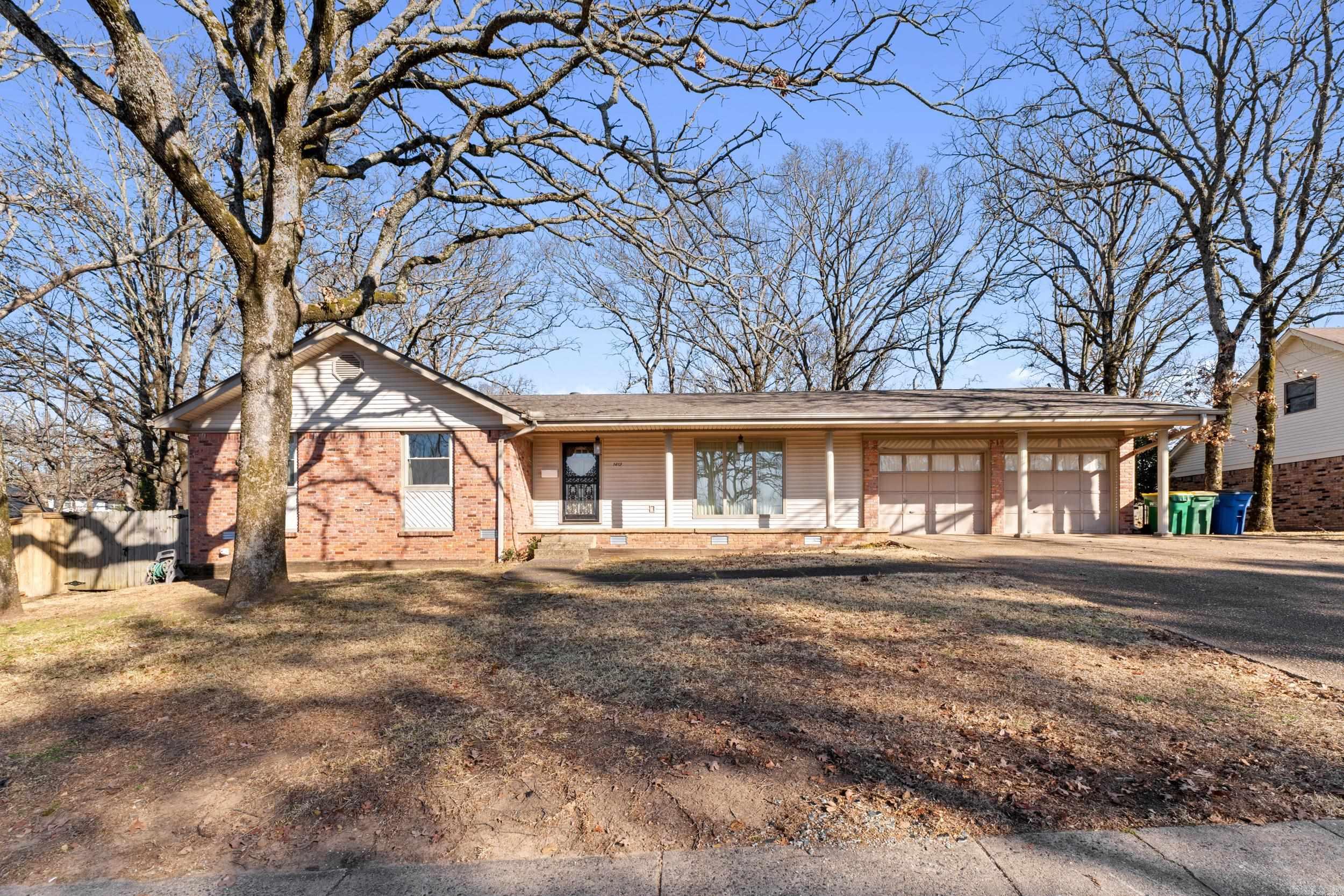 INDIAN HILLS - Residential