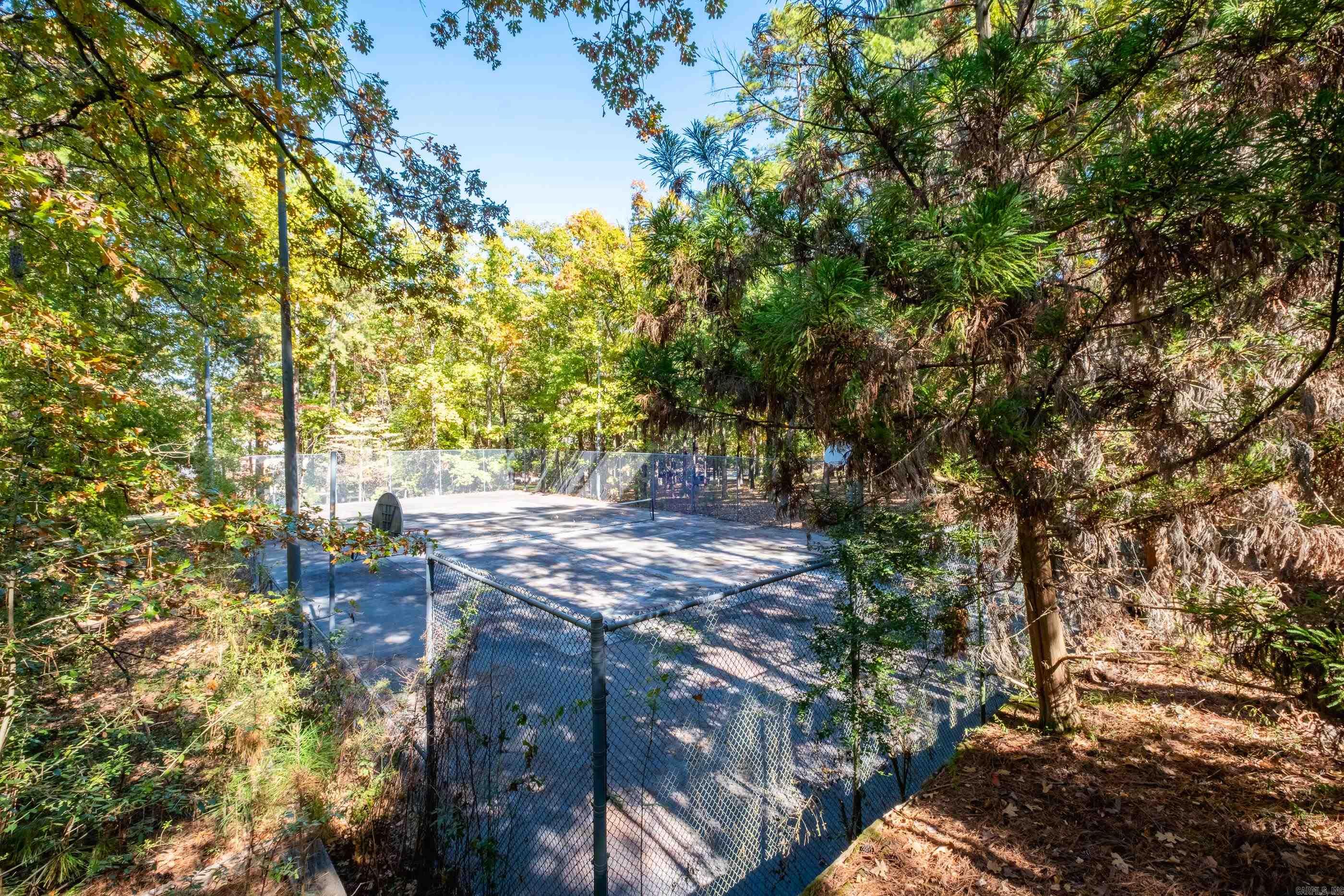 Hickory Hills - Land