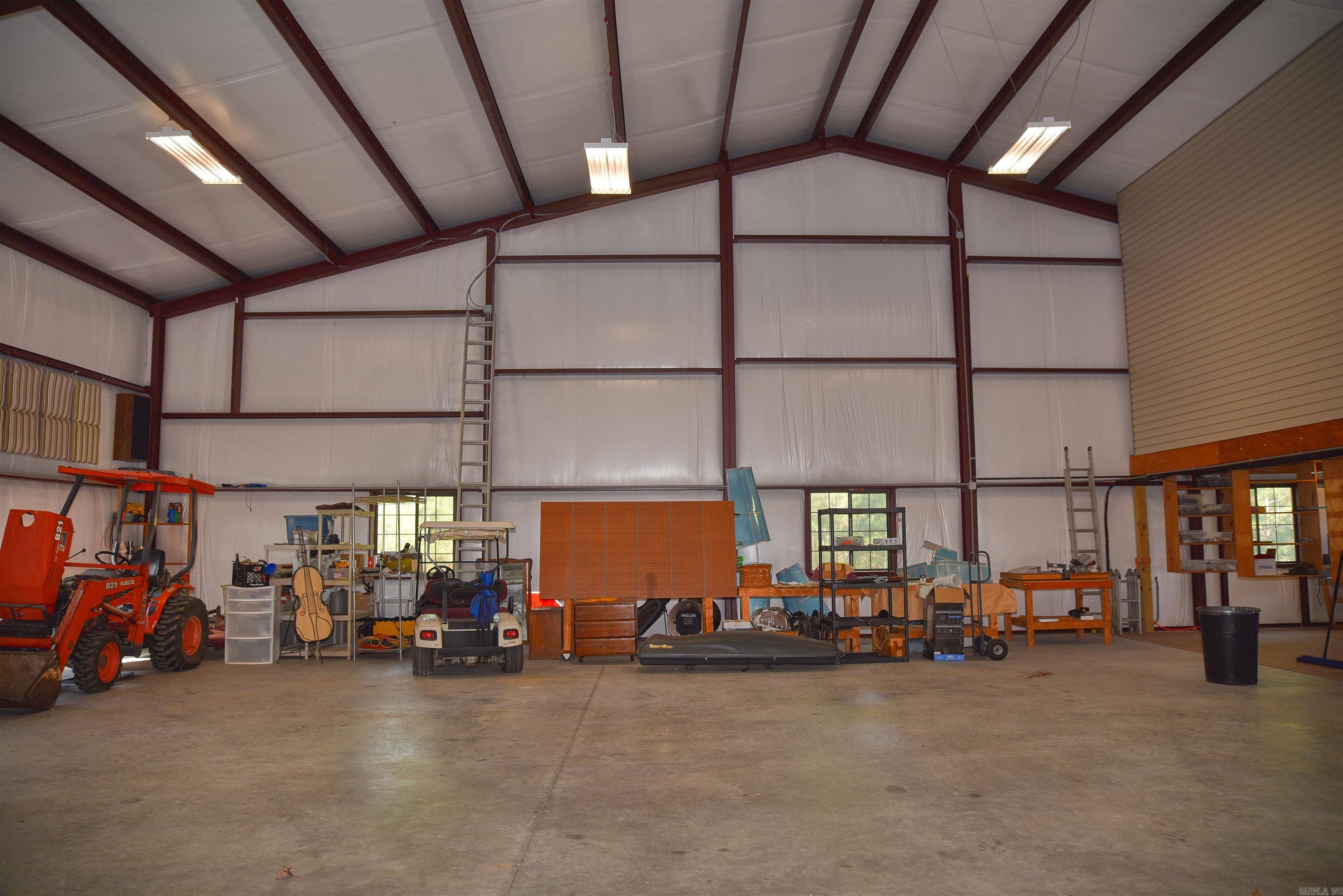 HOLLEY MOUNTAIN AIRPARK - Residential