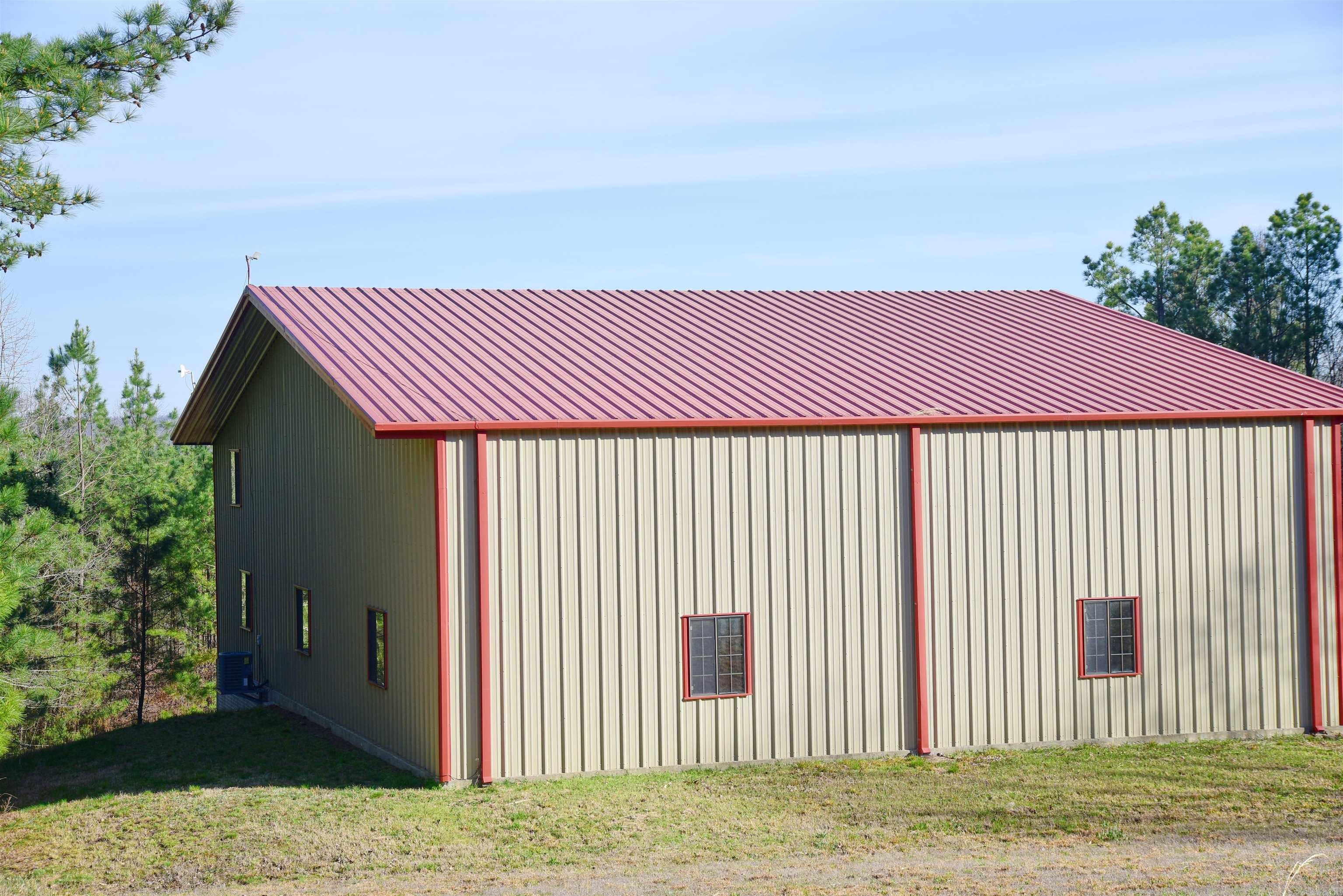 HOLLEY MOUNTAIN AIRPARK - Residential