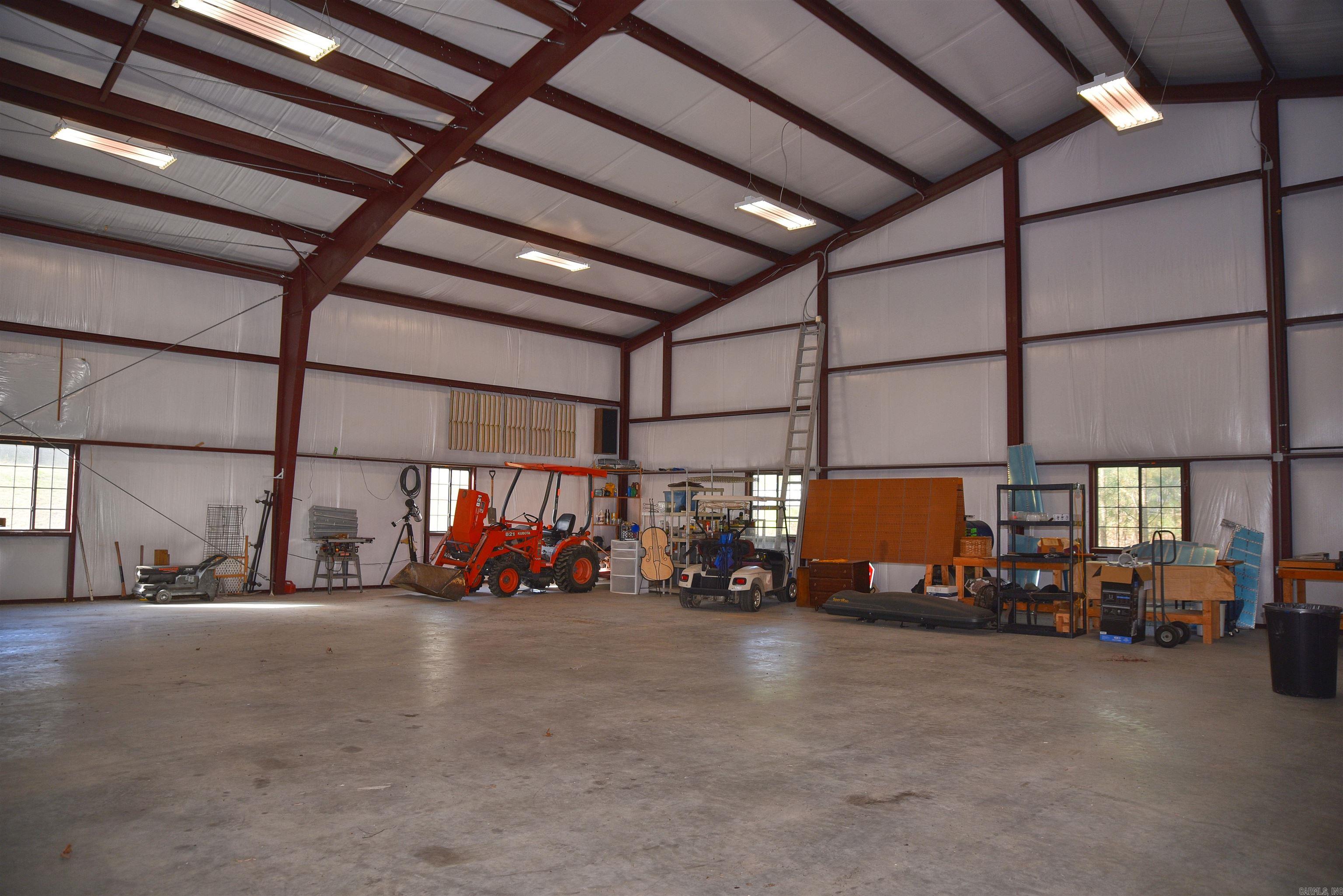 HOLLEY MOUNTAIN AIRPARK - Residential