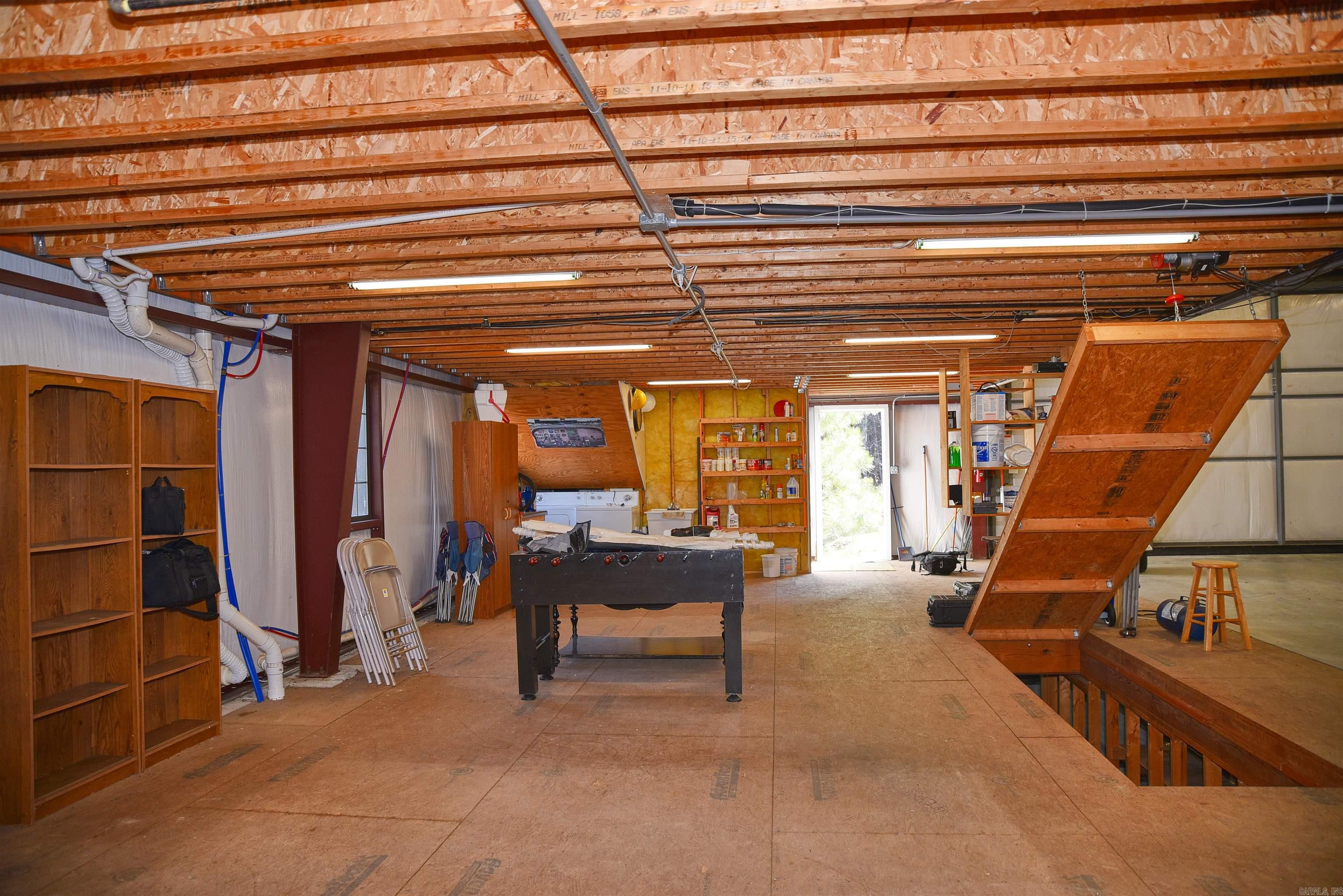 HOLLEY MOUNTAIN AIRPARK - Residential