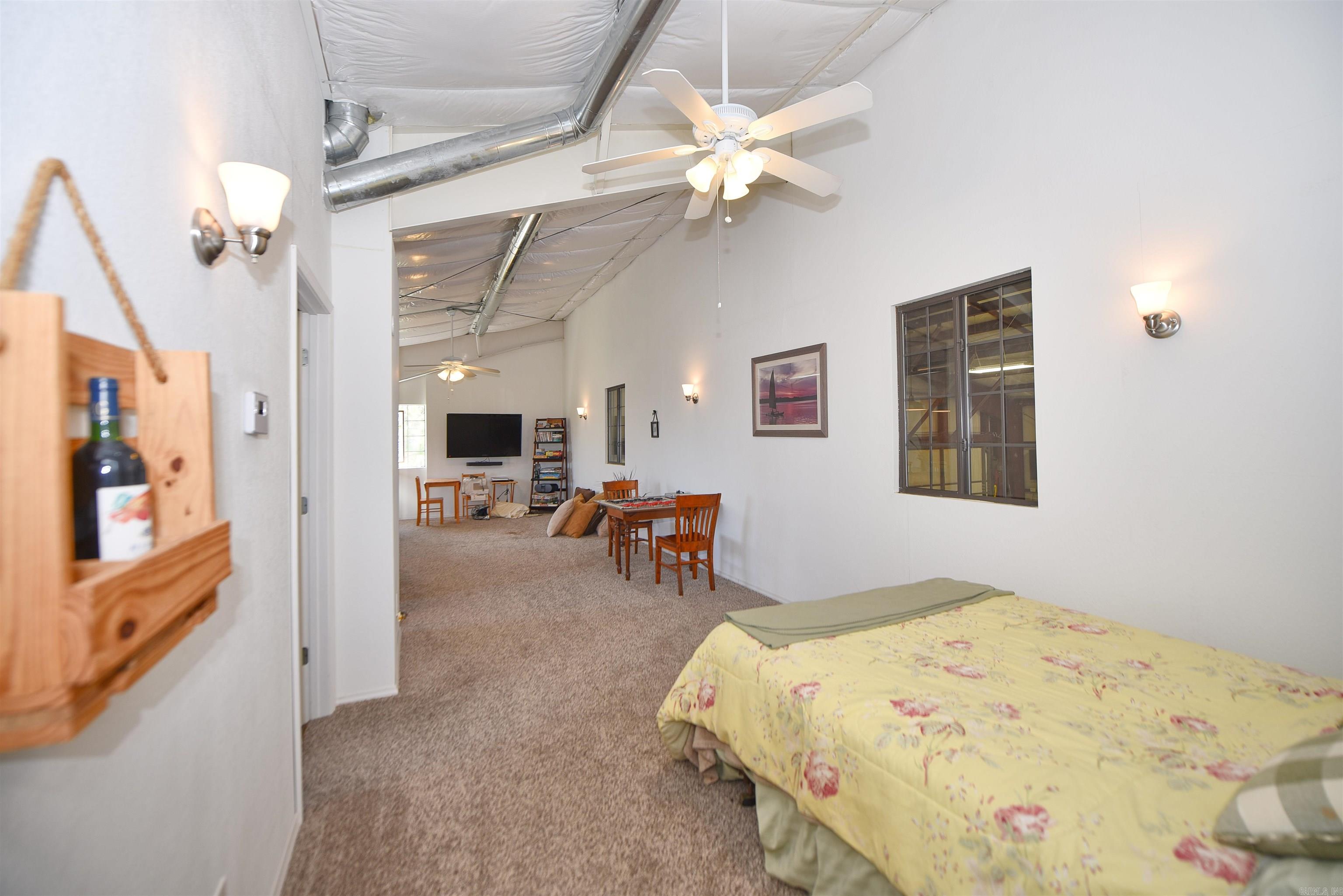 HOLLEY MOUNTAIN AIRPARK - Residential