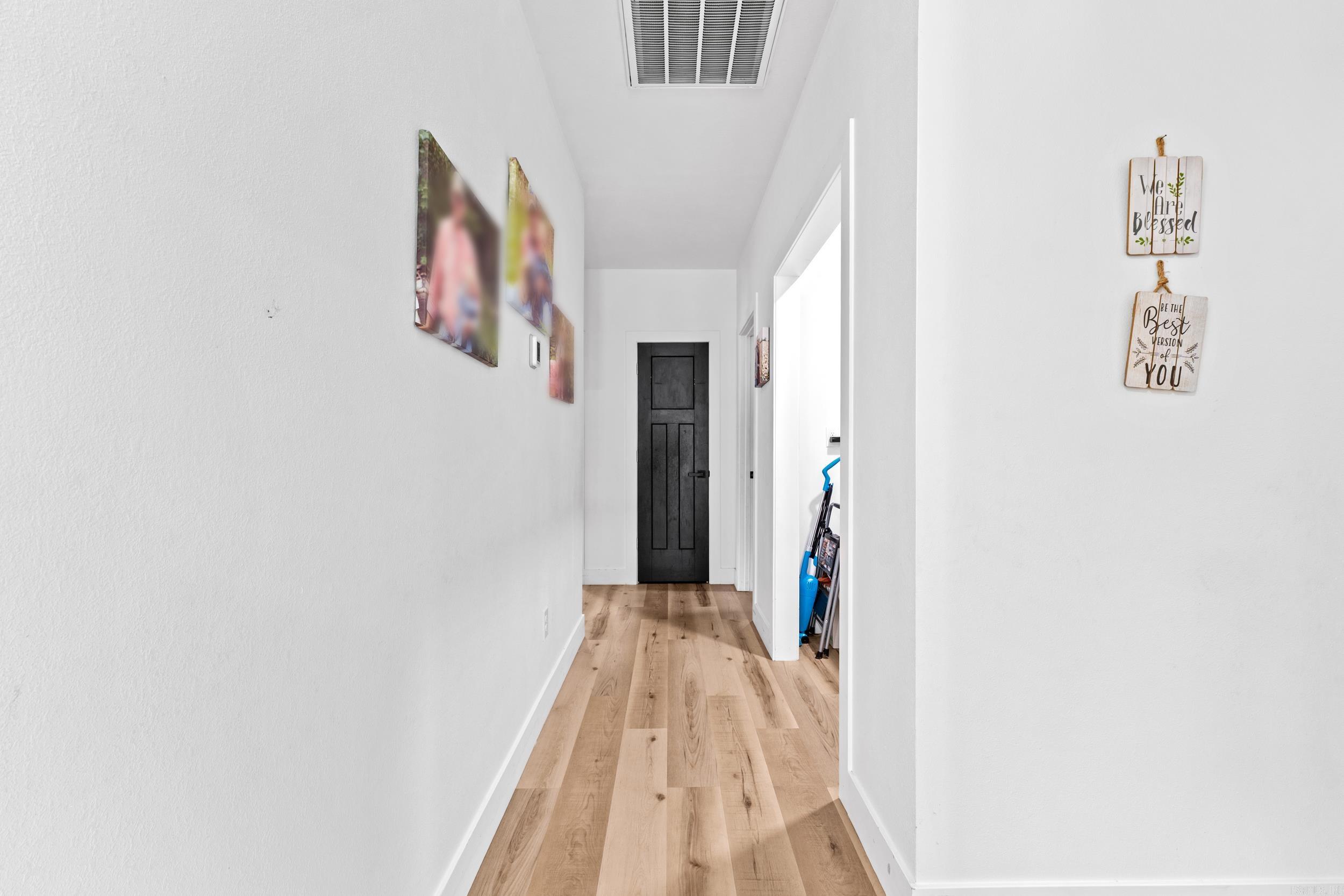 OAK KNOLL - Residential