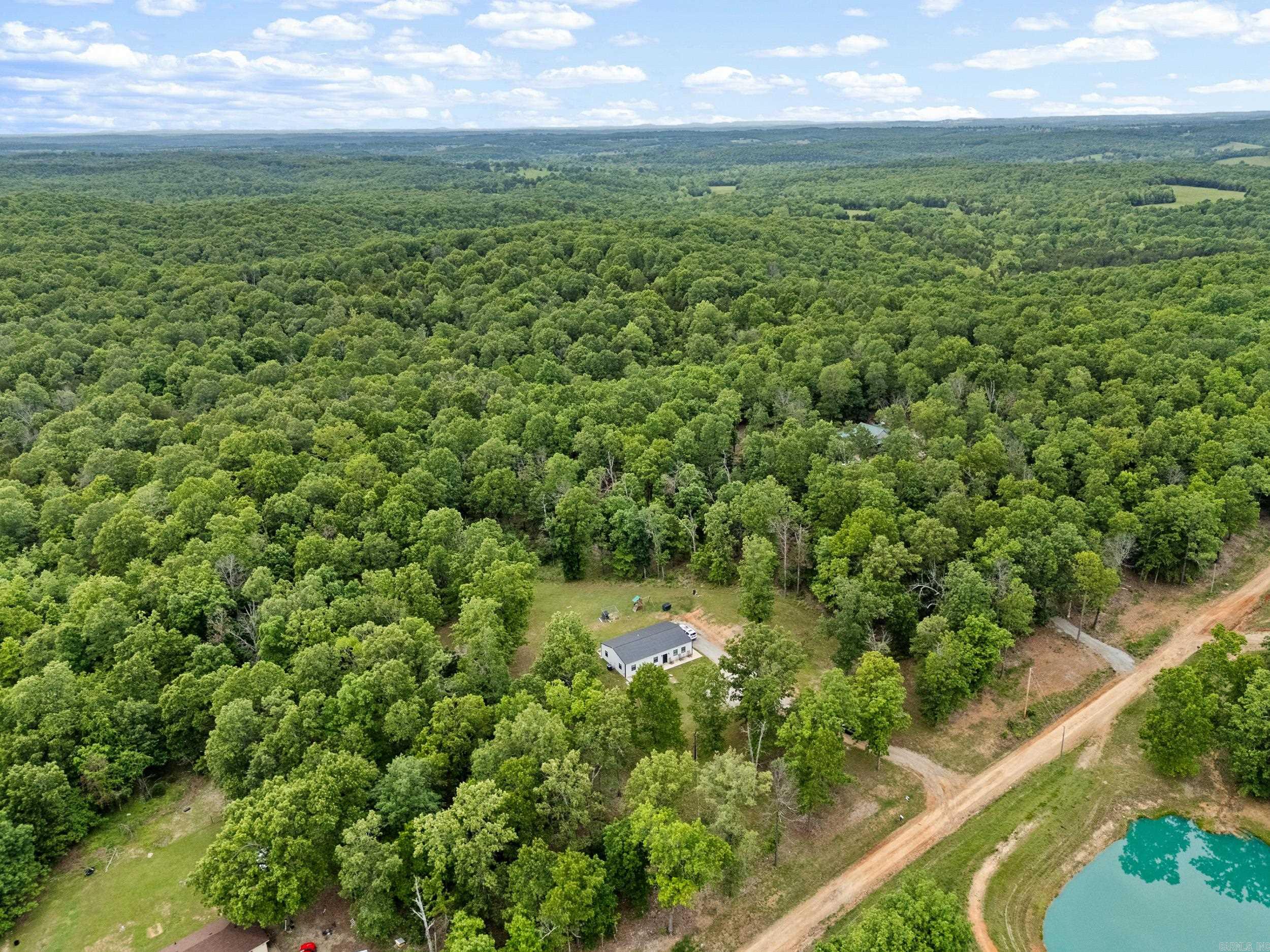 OAK KNOLL - Residential