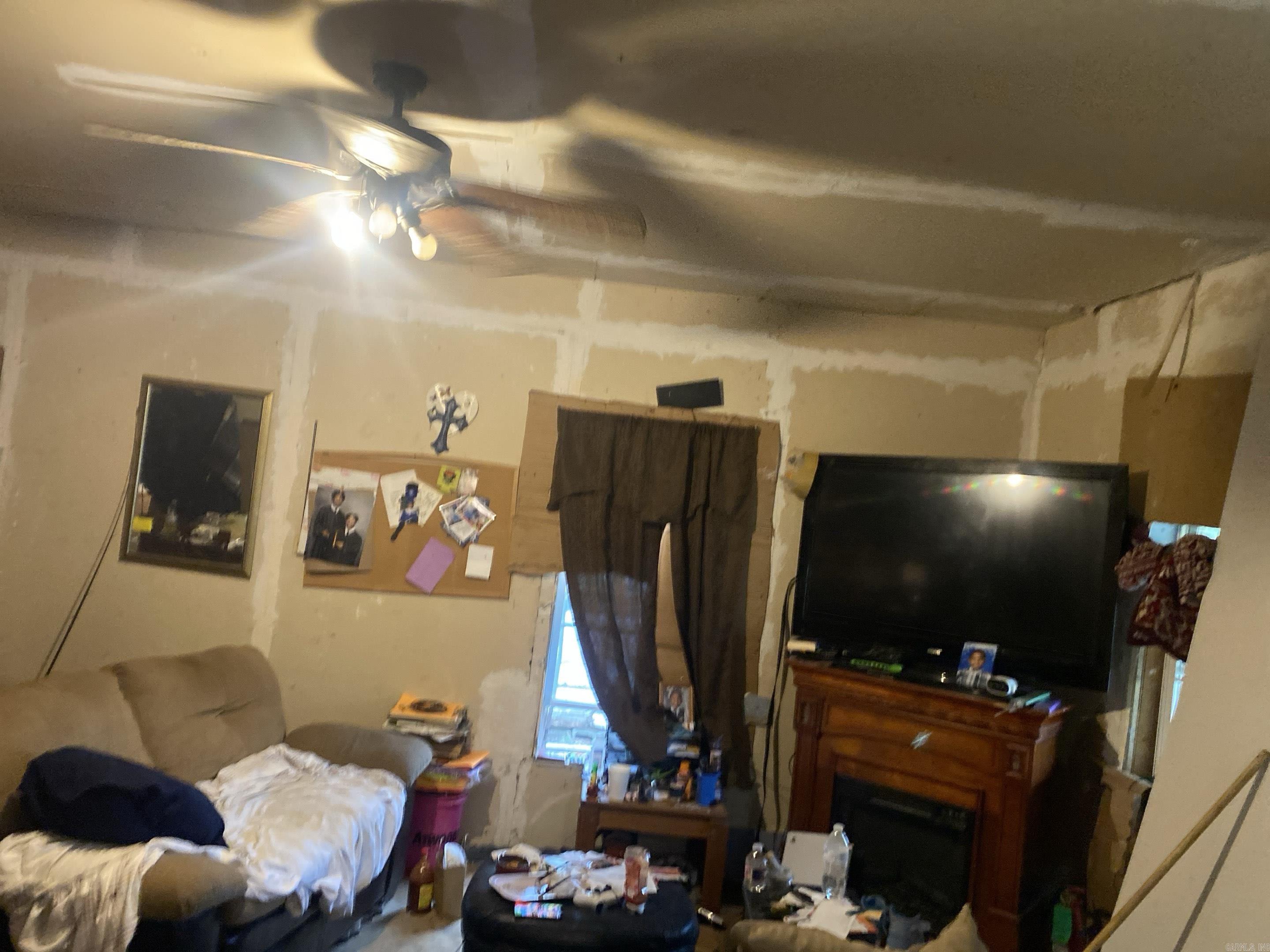 Hillcrest #2 - Residential