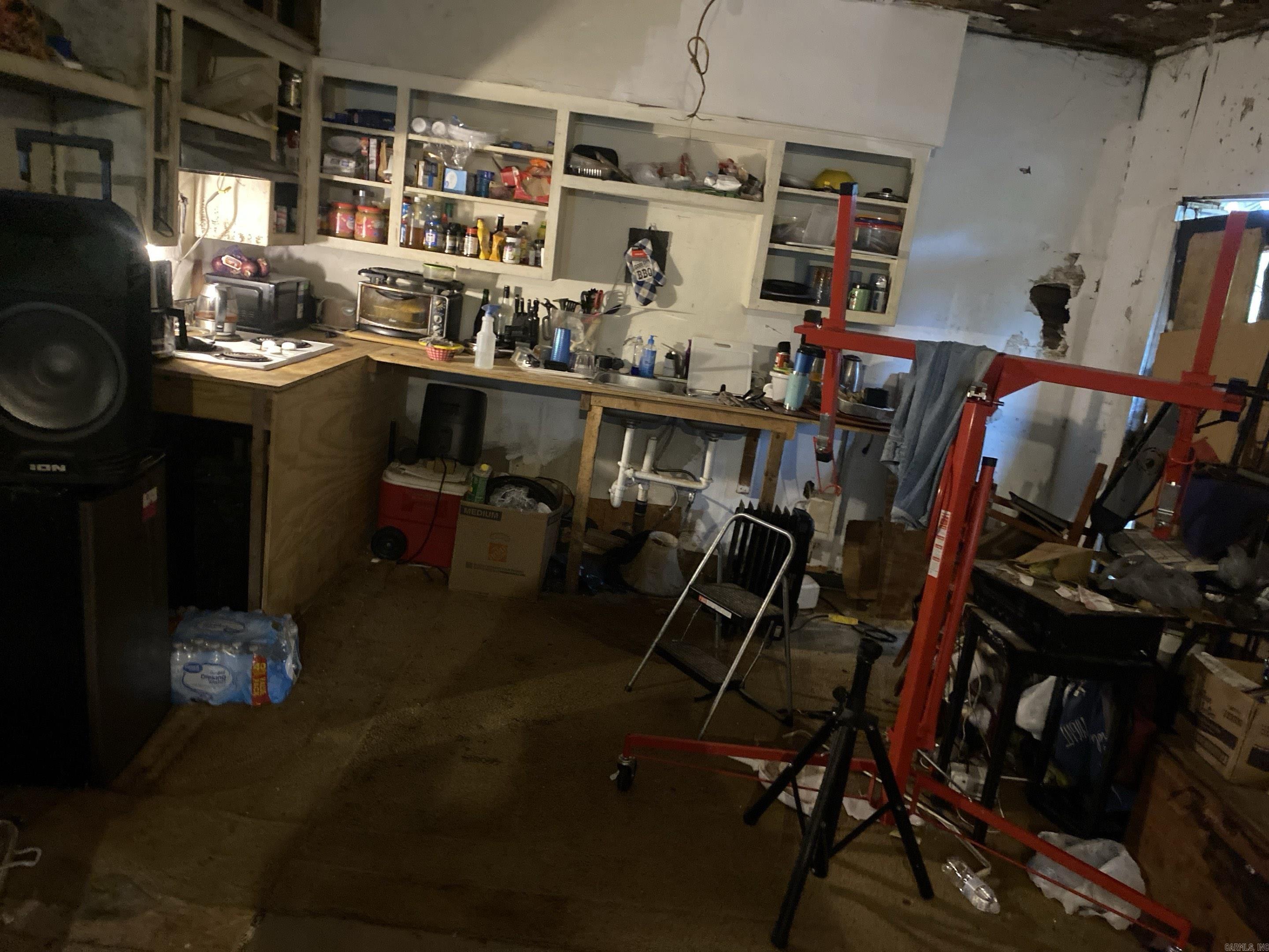 Hillcrest #2 - Residential