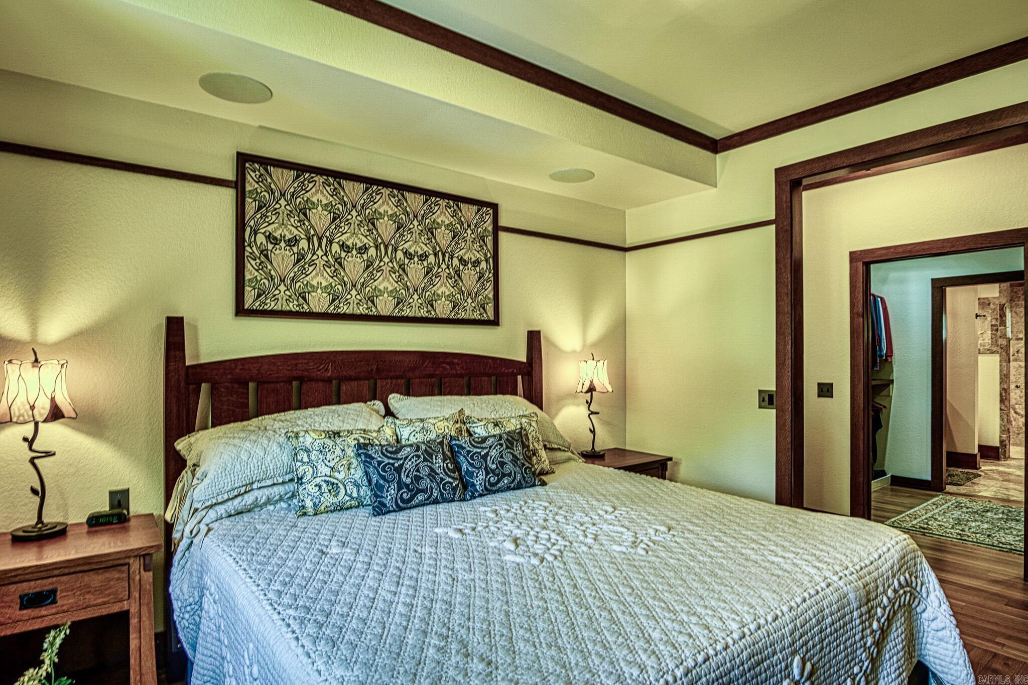 Guindola - Residential