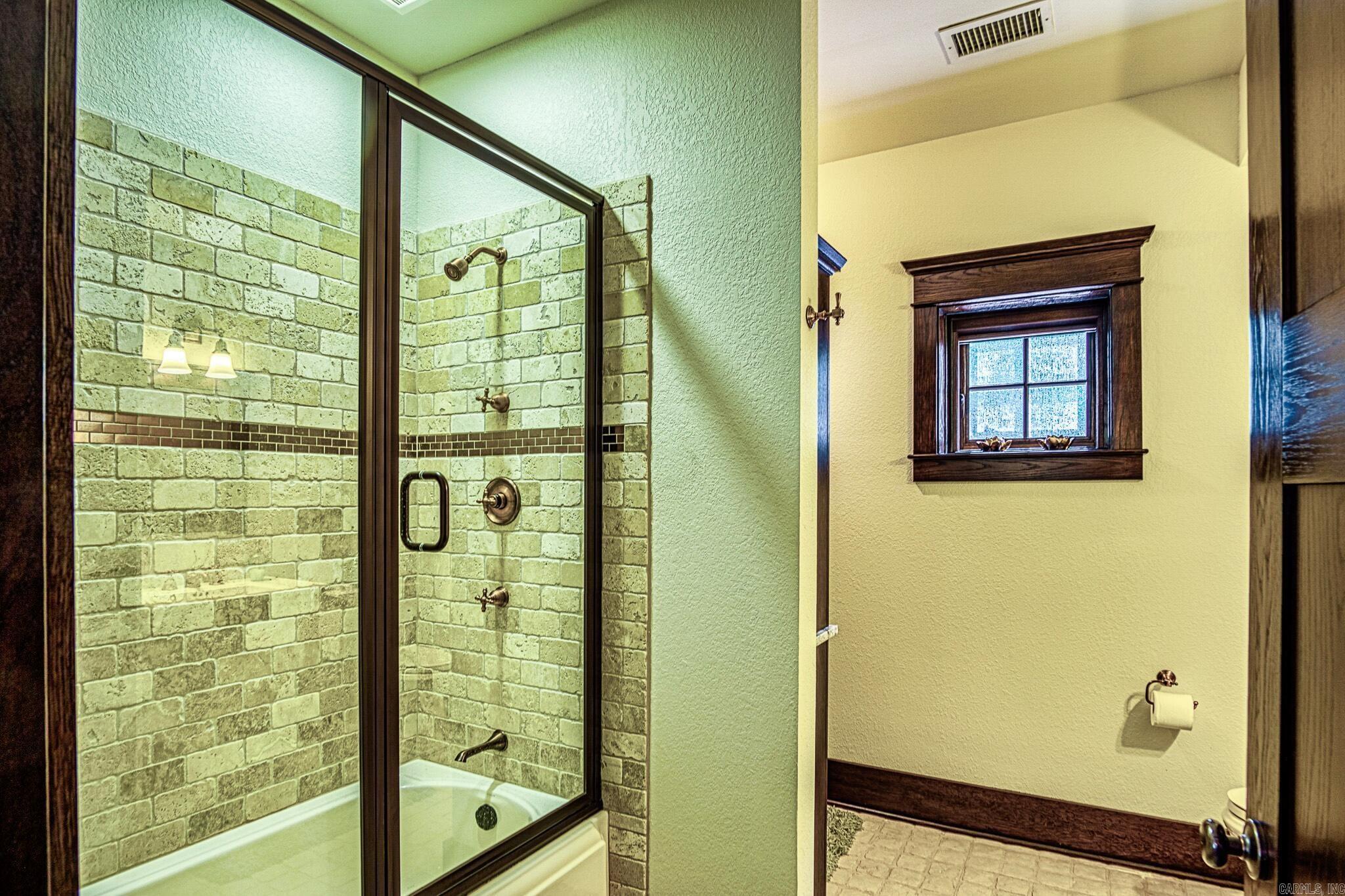 Guindola - Residential