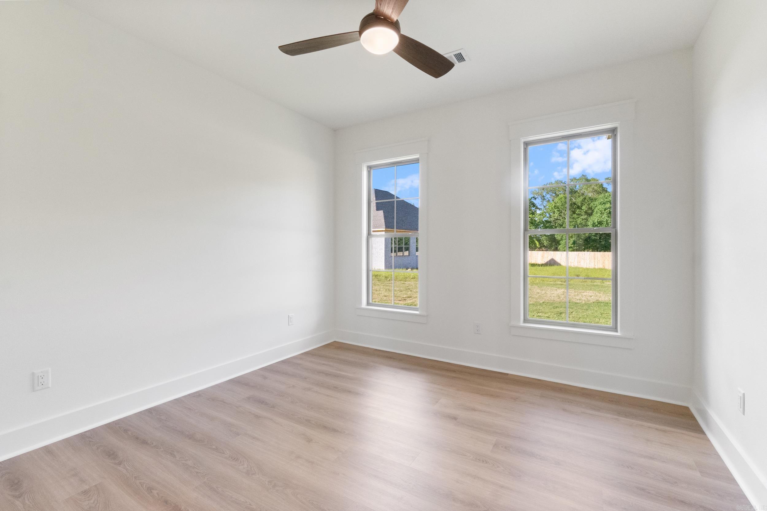 EAST MEADOW - Residential