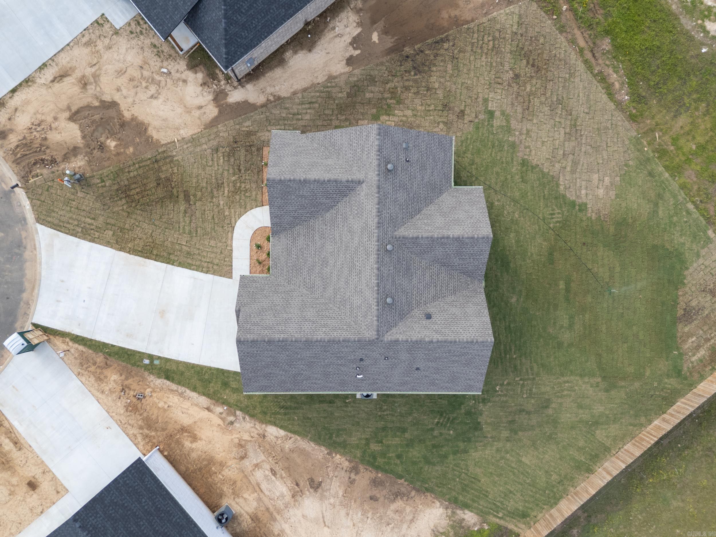 EAST MEADOW - Residential